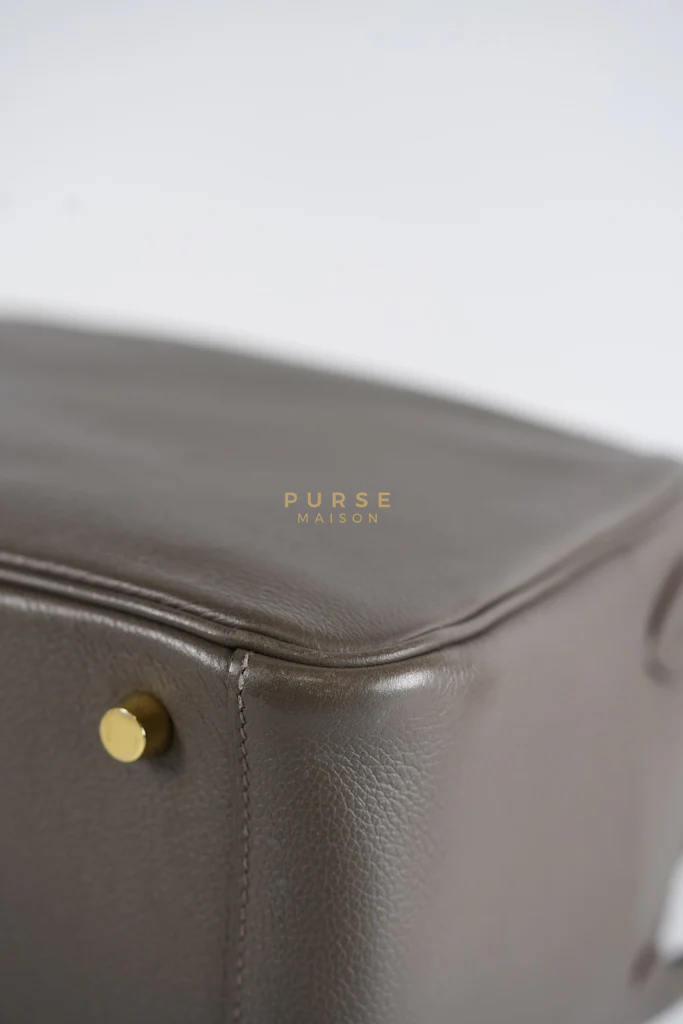Hermes Lindy 26 in Taupe Evercolor Leather & Gold Hardware Stamp Z (2021) - Image 10