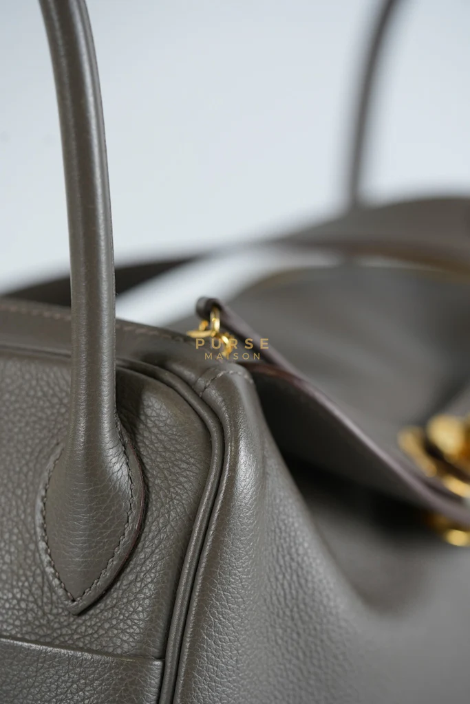 Hermes Lindy 26 in Taupe Evercolor Leather & Gold Hardware Stamp Z (2021) - Image 24