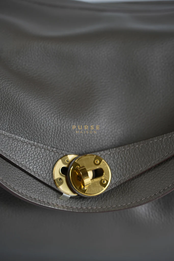 Hermes Lindy 26 in Taupe Evercolor Leather & Gold Hardware Stamp Z (2021) - Image 25