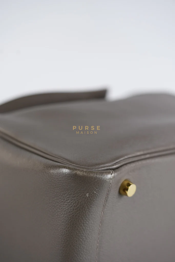 Hermes Lindy 26 in Taupe Evercolor Leather & Gold Hardware Stamp Z (2021) - Image 7