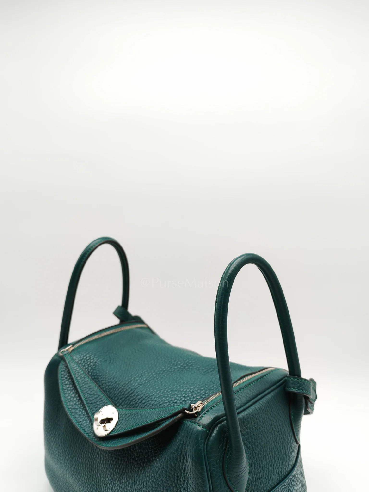 Hermes Lindy 26 Malachite Green Clemence Leather and Palladium Hardware Stamp A (2017) - Image 33