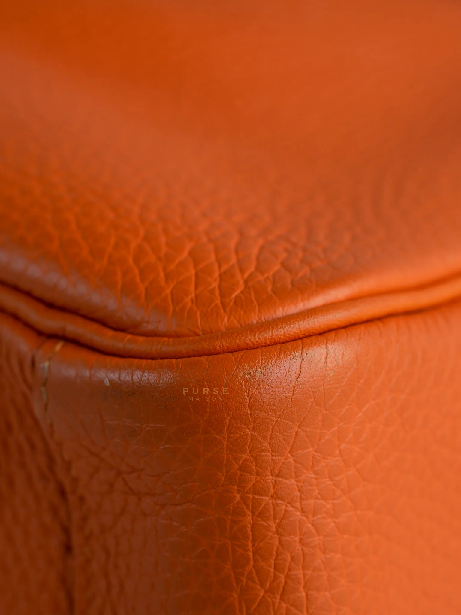 Hermes Lindy 34 Orange Clemence Leather and Palladium Hardware Stamp Square O (2011) - Image 10