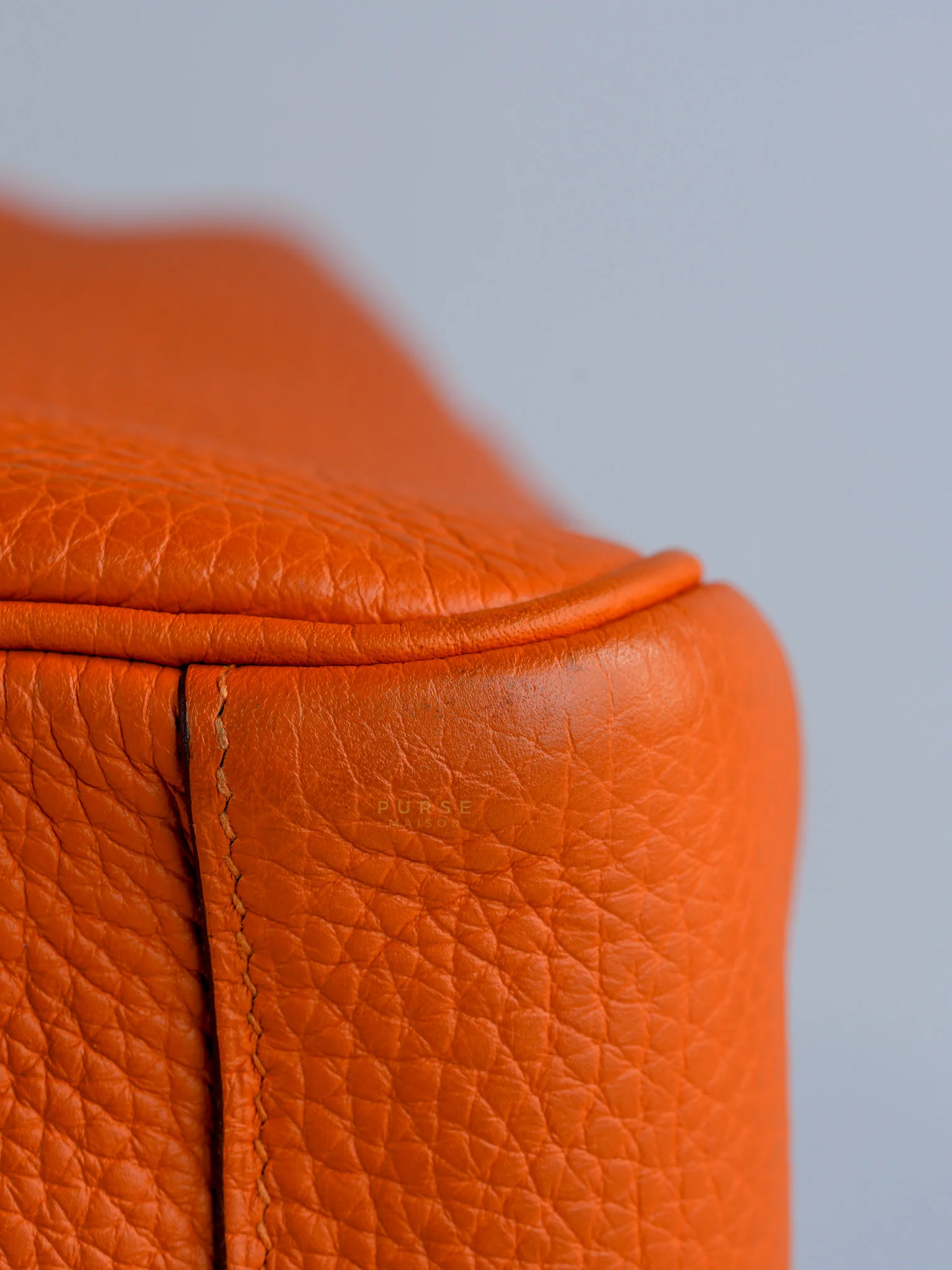 Hermes Lindy 34 Orange Clemence Leather and Palladium Hardware Stamp Square O (2011) - Image 13