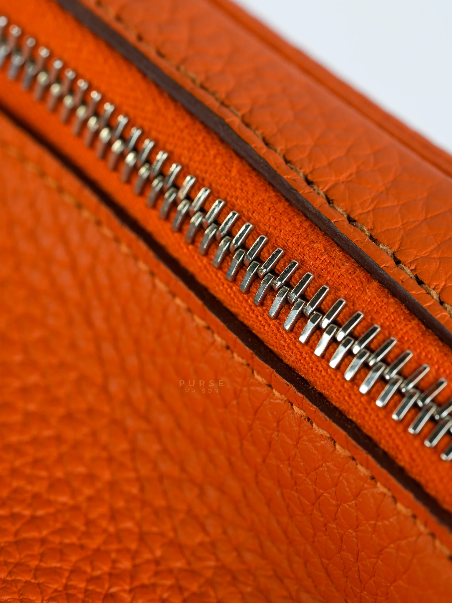 Hermes Lindy 34 Orange Clemence Leather and Palladium Hardware Stamp Square O (2011) - Image 34