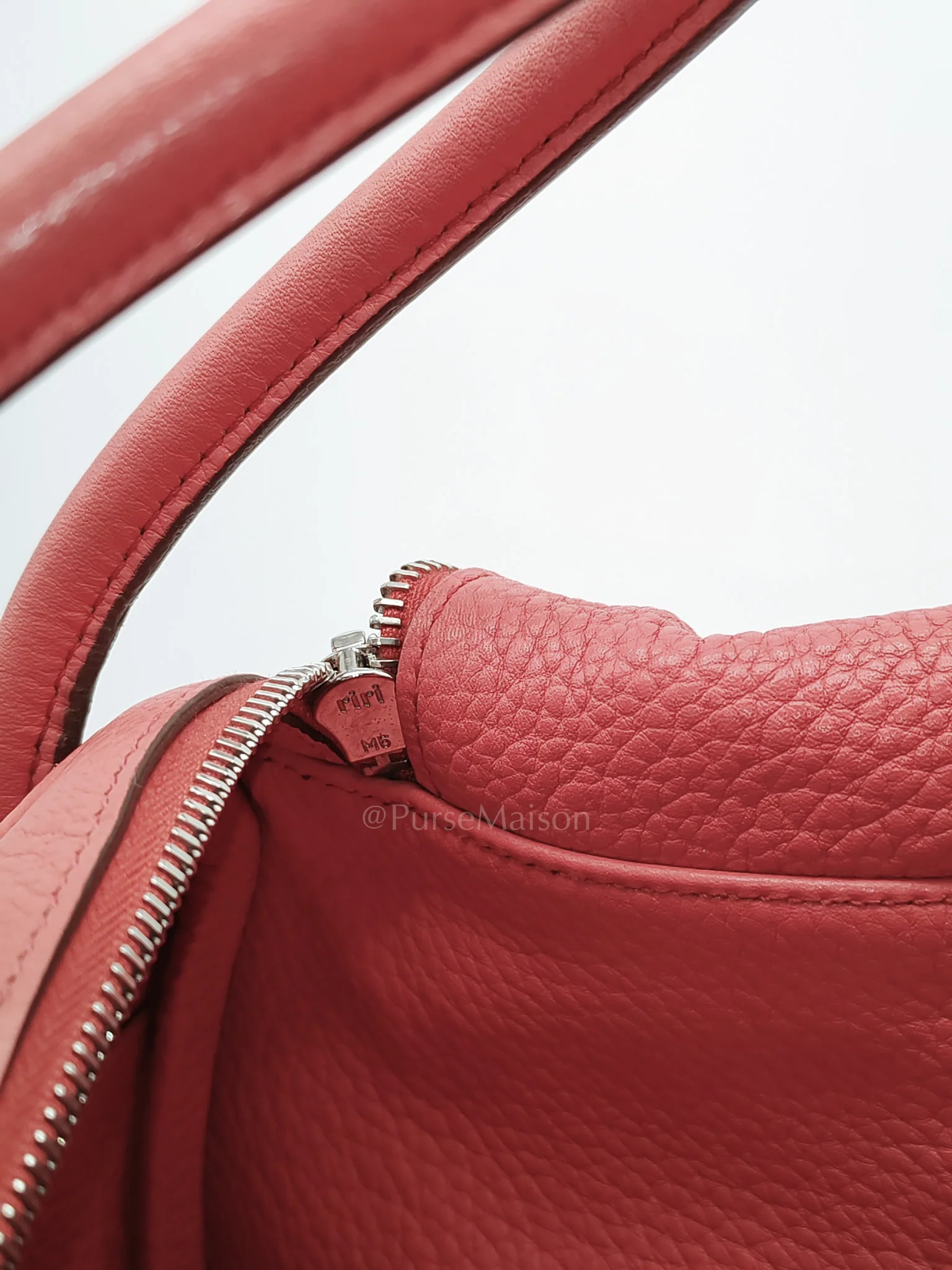 Hermes Lindy 34 Salmon Pink Clemence Leather in Palladium Hardware Stamp N Square(2010) - Image 34