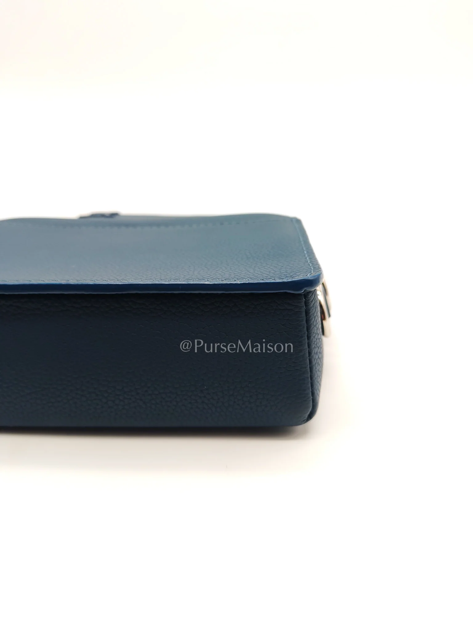 Louis Vuitton Fastline Wearable Wallet in Atlantic Blue Cowhide Leather and Silver Hardware Microchip - Image 16