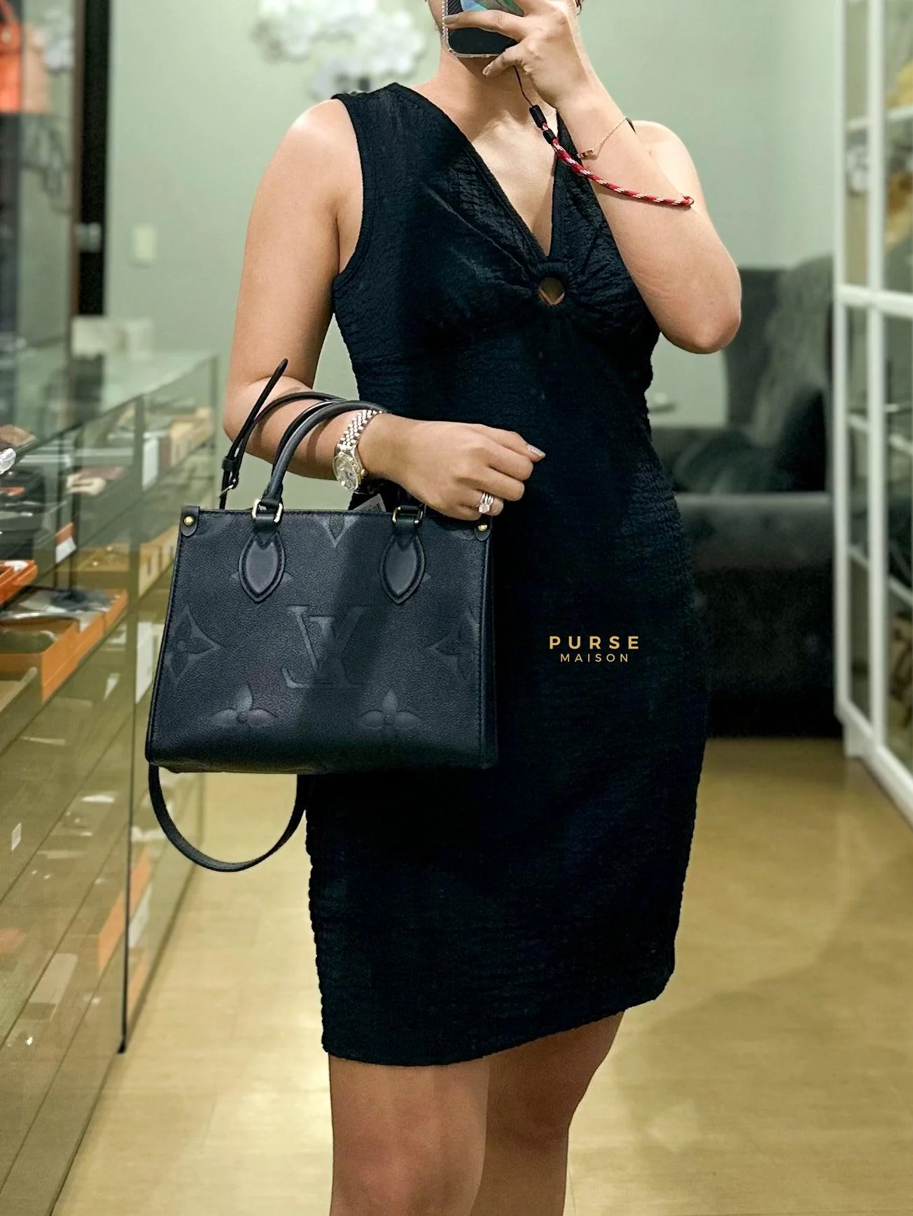 Louis Vuitton OnTheGo (OTG) PM in Black Empreinte Leather (Microchip) - Image 33