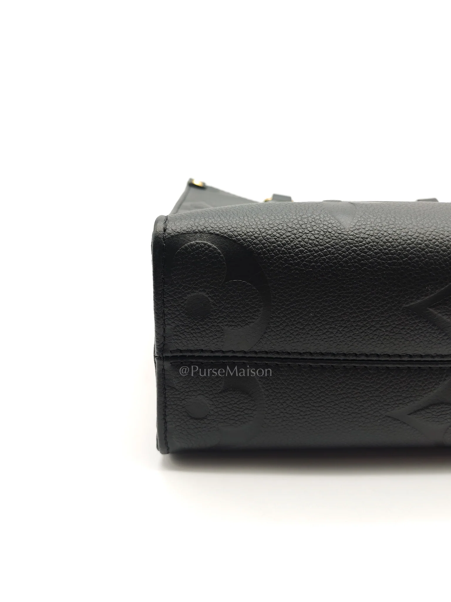Louis Vuitton OnTheGo (OTG) PM in Black Empreinte Leather (Microchip) - Image 9