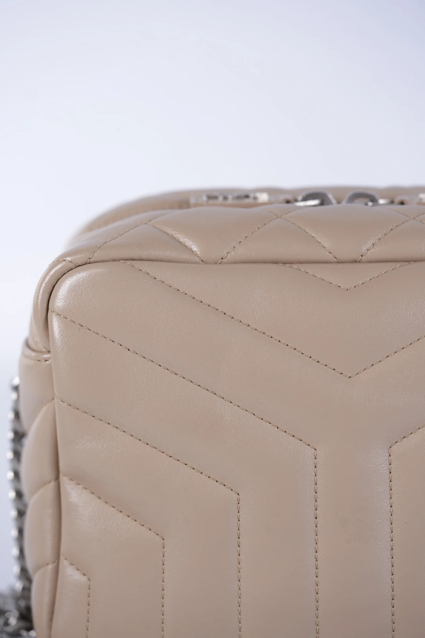 Yves Saint Laurent Loulou Bowling Bag in Beige Calfskin Leather & Silver Hardware - Image 19