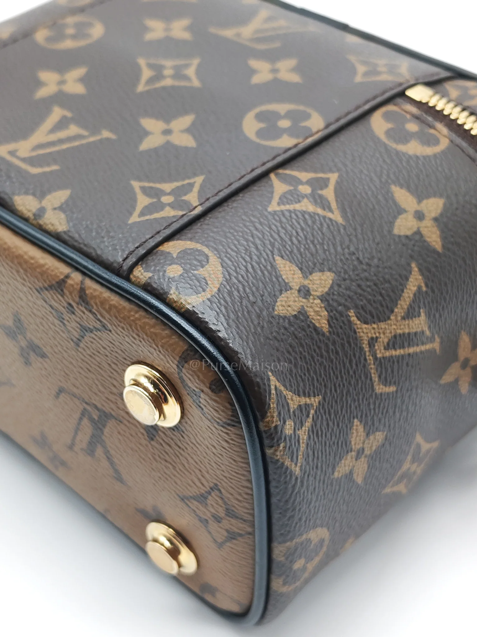 Louis Vuitton Vanity Top Handle in Monogram Canvas Shoulder Bag (Microchip) - Image 14