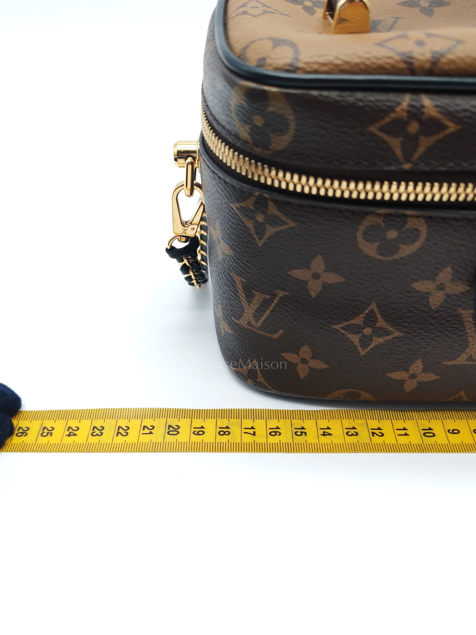 Louis Vuitton Vanity Top Handle in Monogram Canvas Shoulder Bag (Microchip) - Image 32