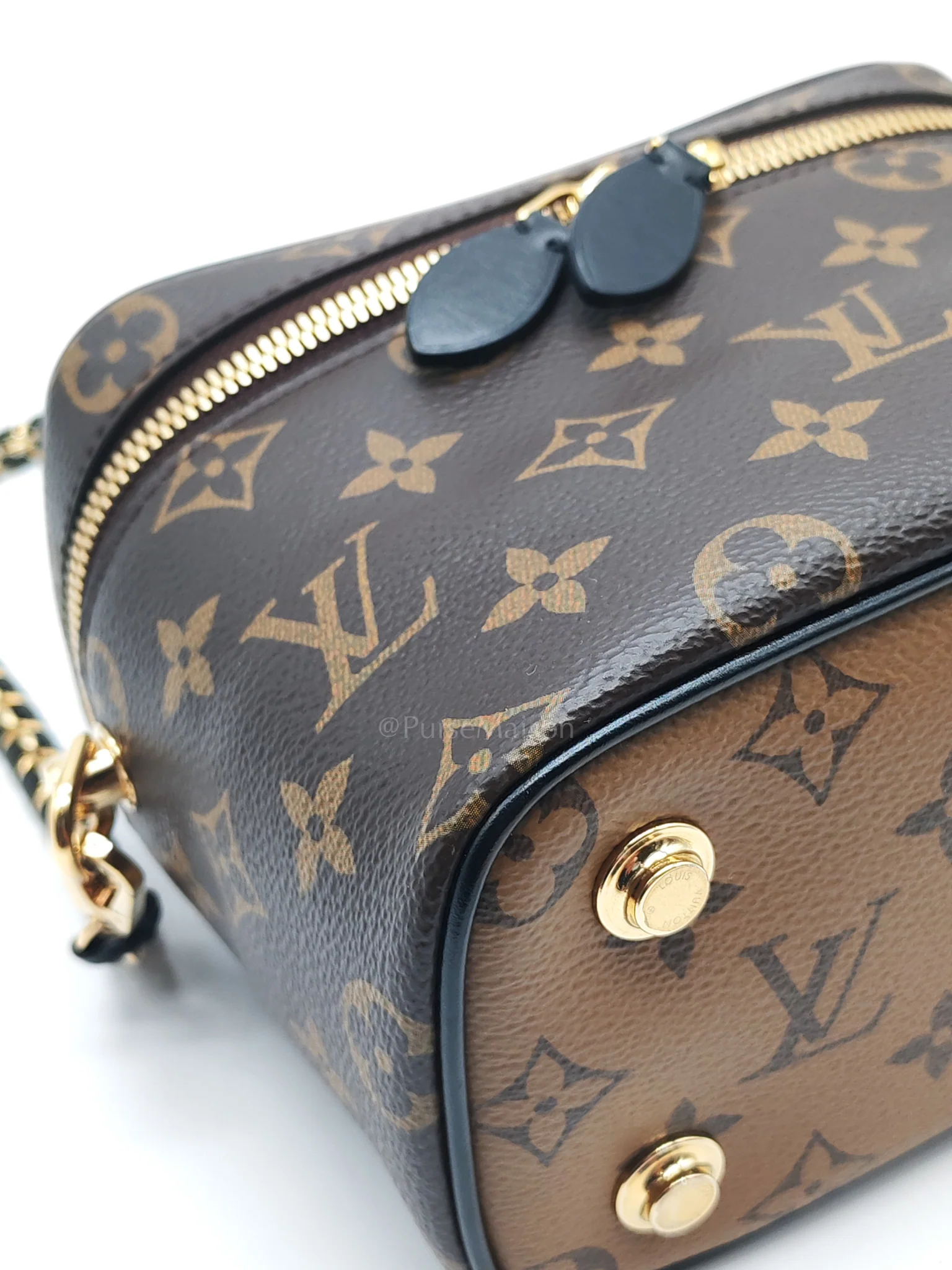 Louis Vuitton Vanity Top Handle in Monogram Canvas Shoulder Bag (Microchip) - Image 8