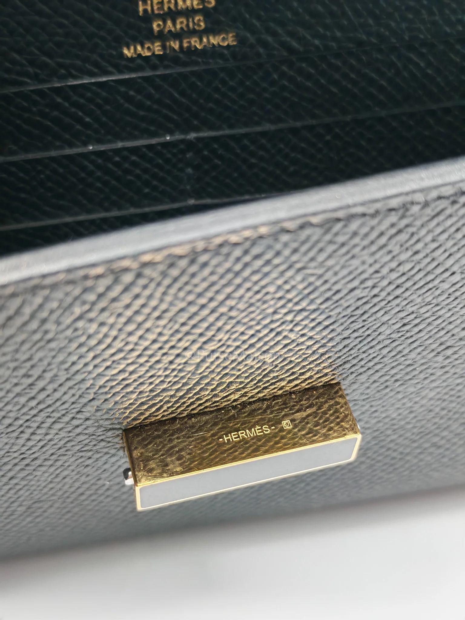 Hermes Maillon To Go in Black Epsom Leather & So Black/Gold Hardware Stamp W (2024) - Image 20