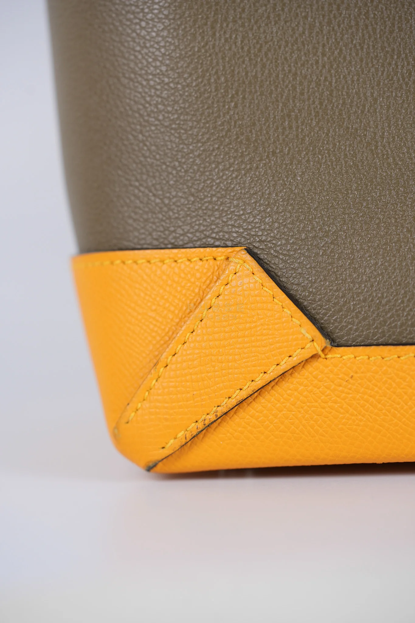 Hermes Maxibox Cabas 30 Origan Evercolor and Moutarde Epsom Dual Color Palladium Hardware Handbag Stamp X (2016) - Image 36