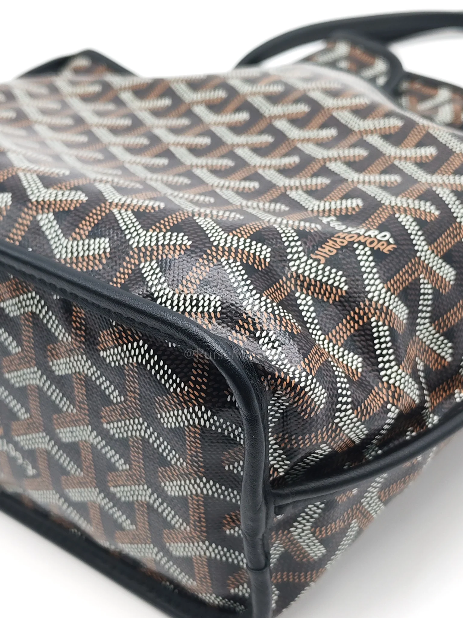 Goyard Mini Anjou in Black Goyardine Canvas - Image 9