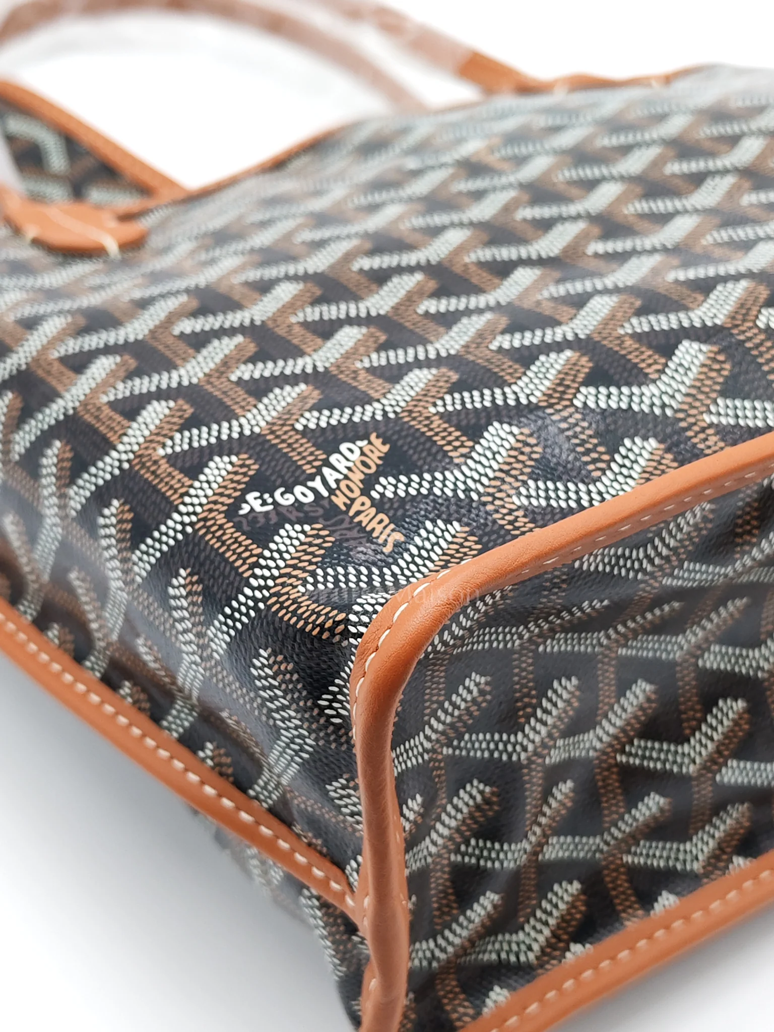 Goyard Mini Anjou in Tan with Croc Universel Clip Charm in Goyardine Canvas Tote - Image 10