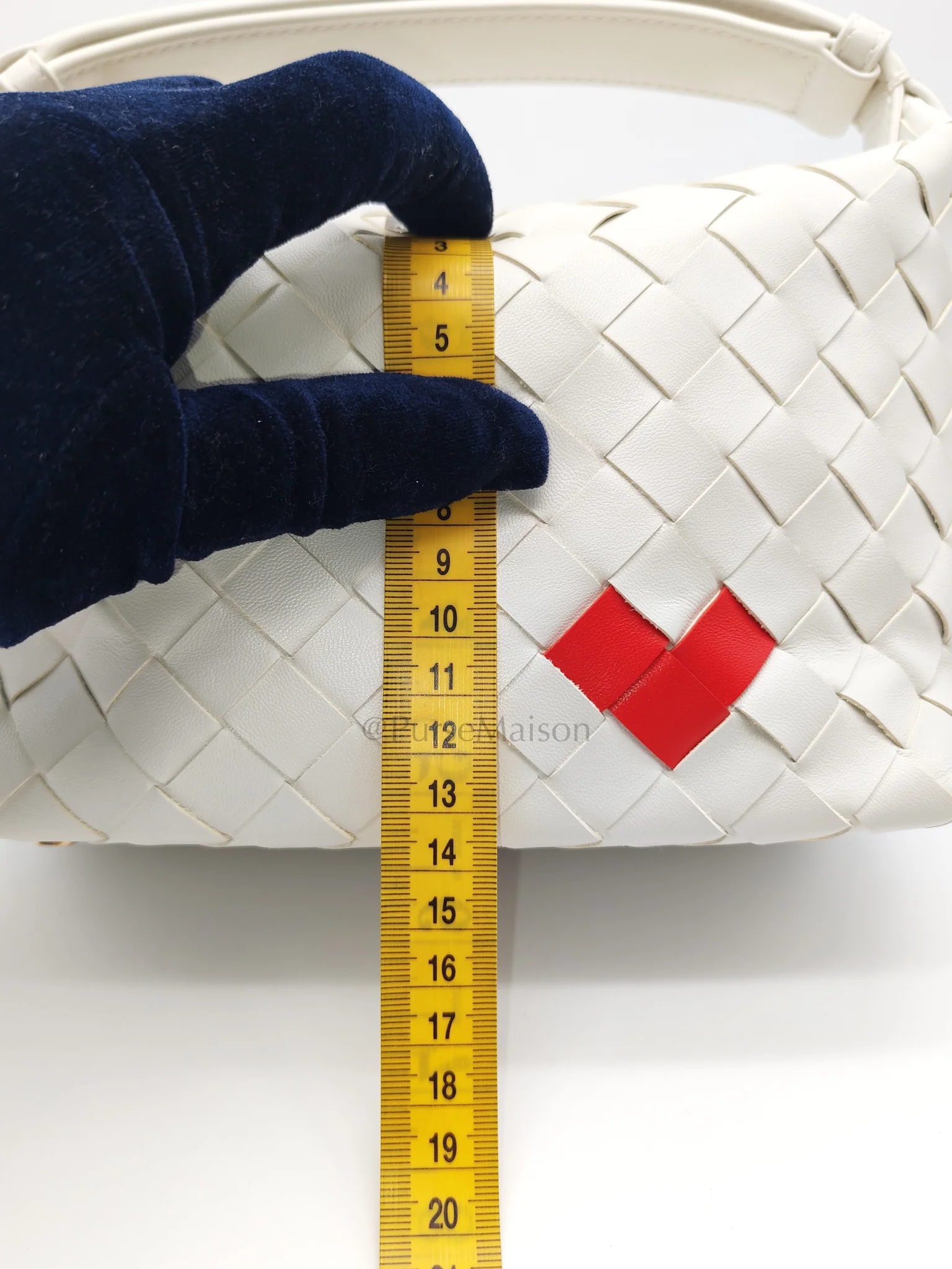Bottega Veneta Wallace Hand Bag in Off White Nappa Intrecciato Leather - Image 30