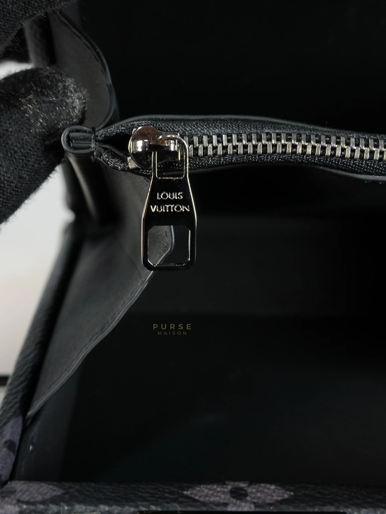 Louis Vuitton Monogram Eclipse Trunk Box in Graphite (Date Code: FL1222) - Image 19