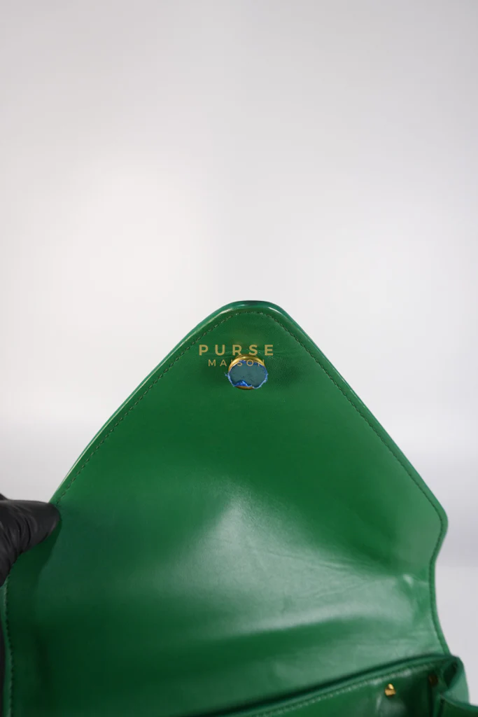 Bottega Veneta Mount Envelope Small Green in Grained Calfskin Leather Bag - Image 15