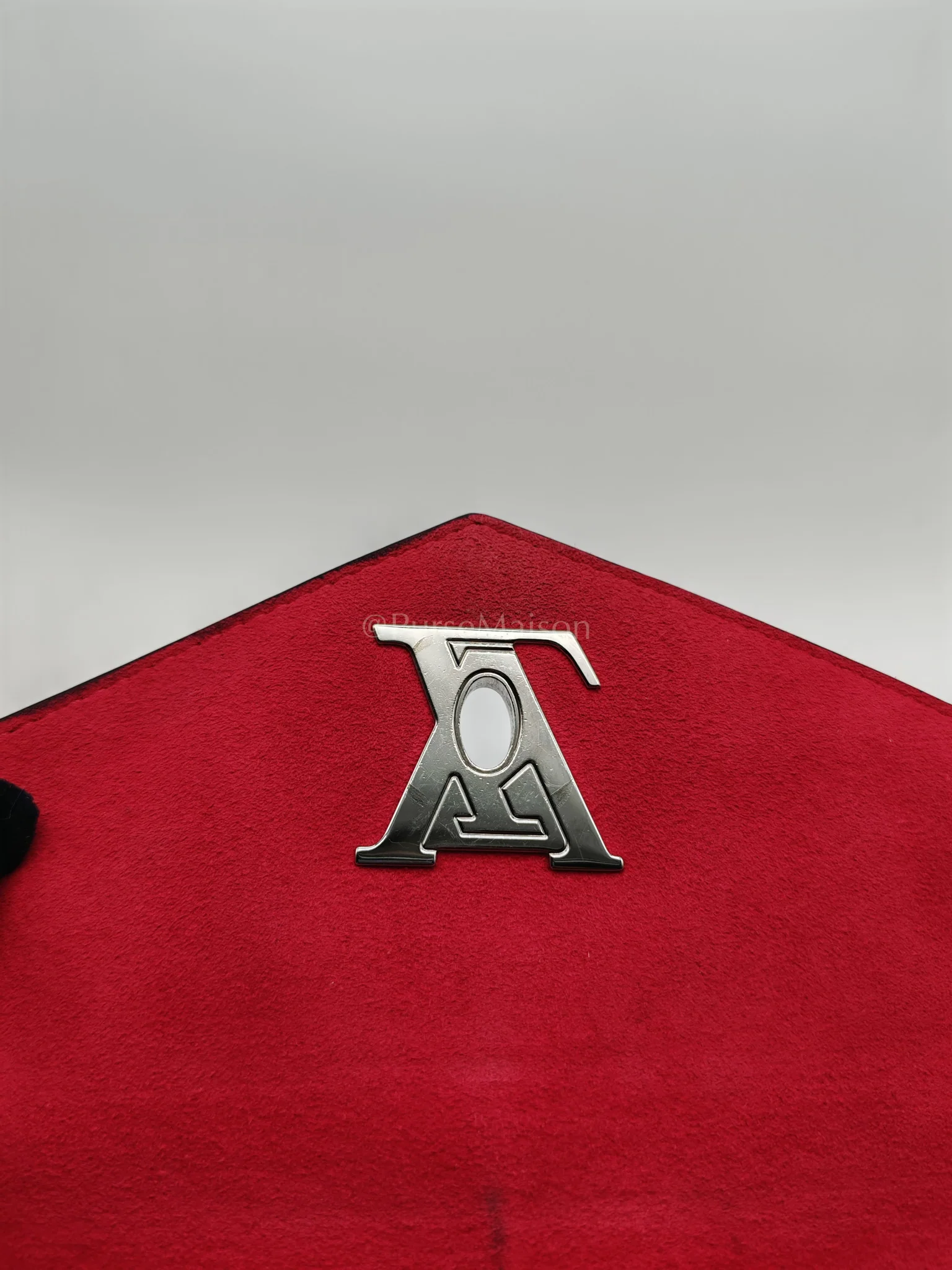 Louis Vuitton My Lock Me Limited Edition Pin Embellished Calfskin Leather Shoulder Bag (Date Code: AR3108) - Image 23