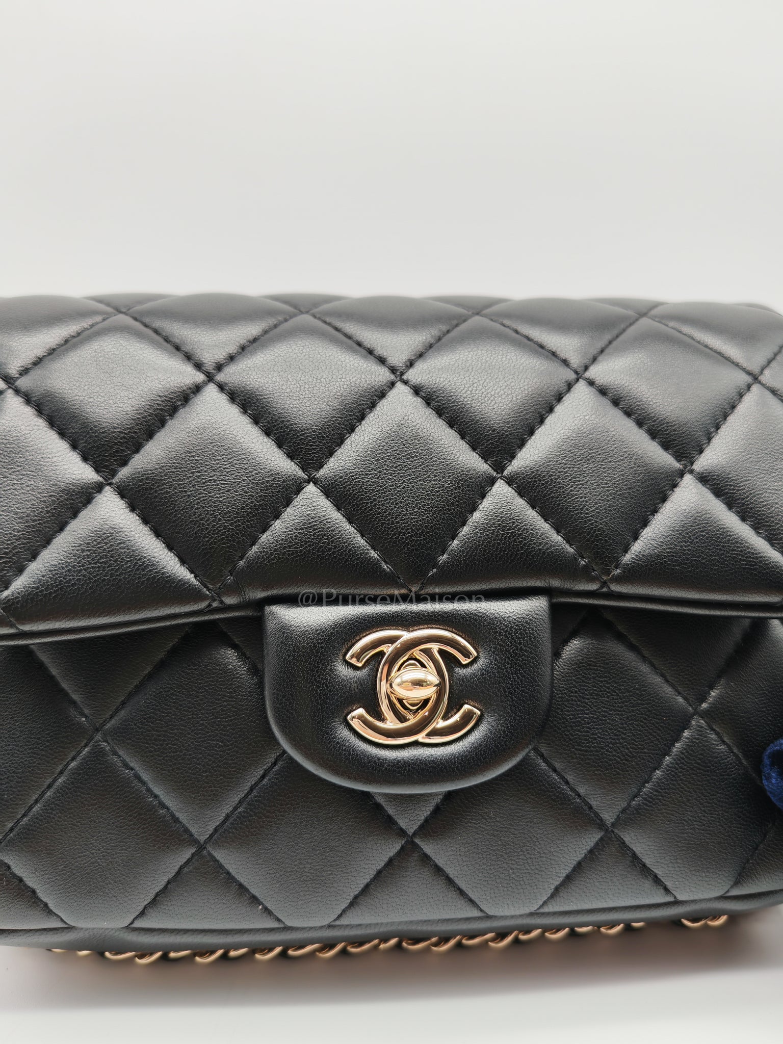 Chanel My Precious Pearls Chain Flap in Black Lambskin and Light Gold Hardware Series 29 - Image 12