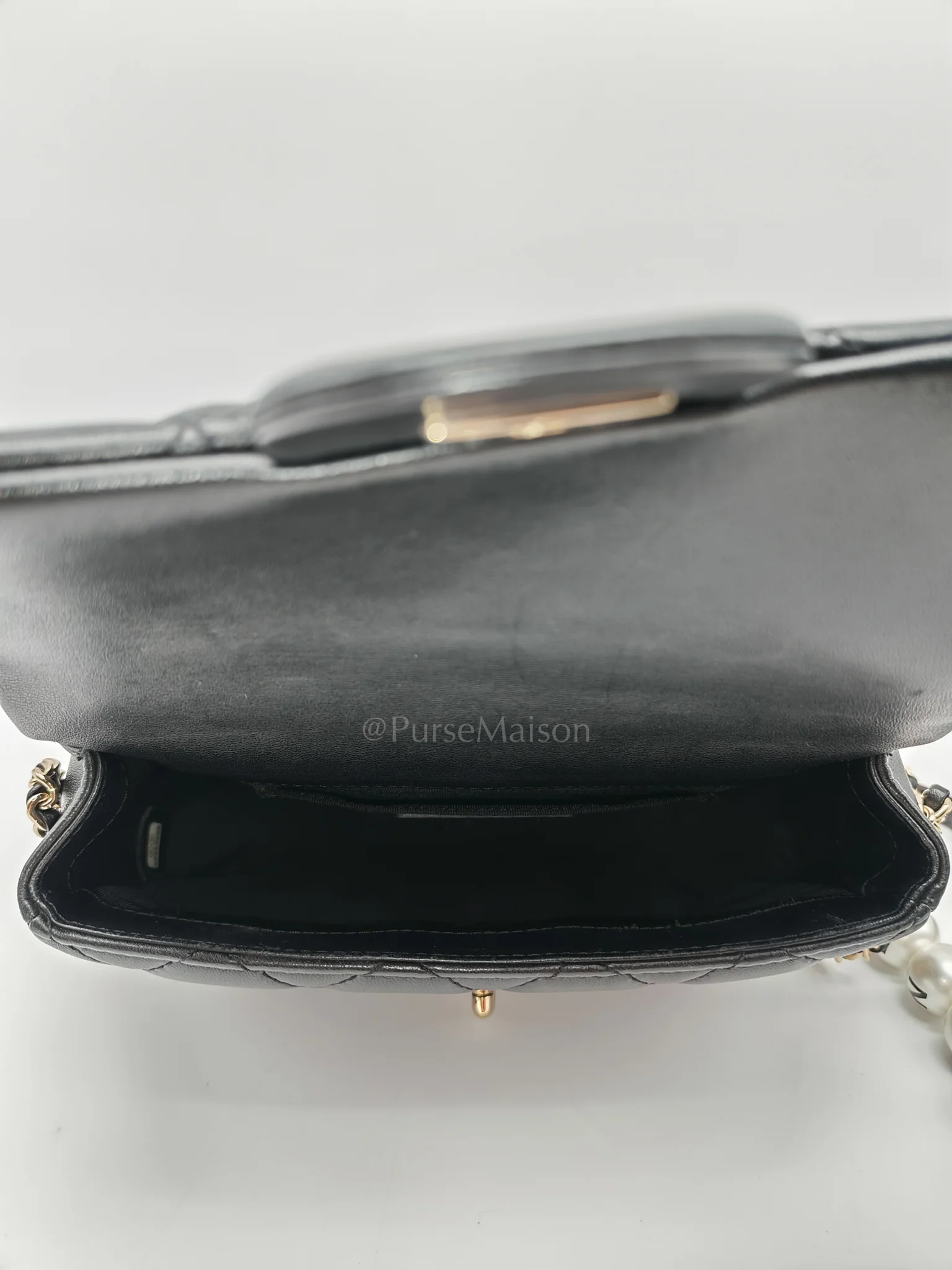 Chanel My Precious Pearls Chain Flap in Black Lambskin and Light Gold Hardware Series 29 - Image 20
