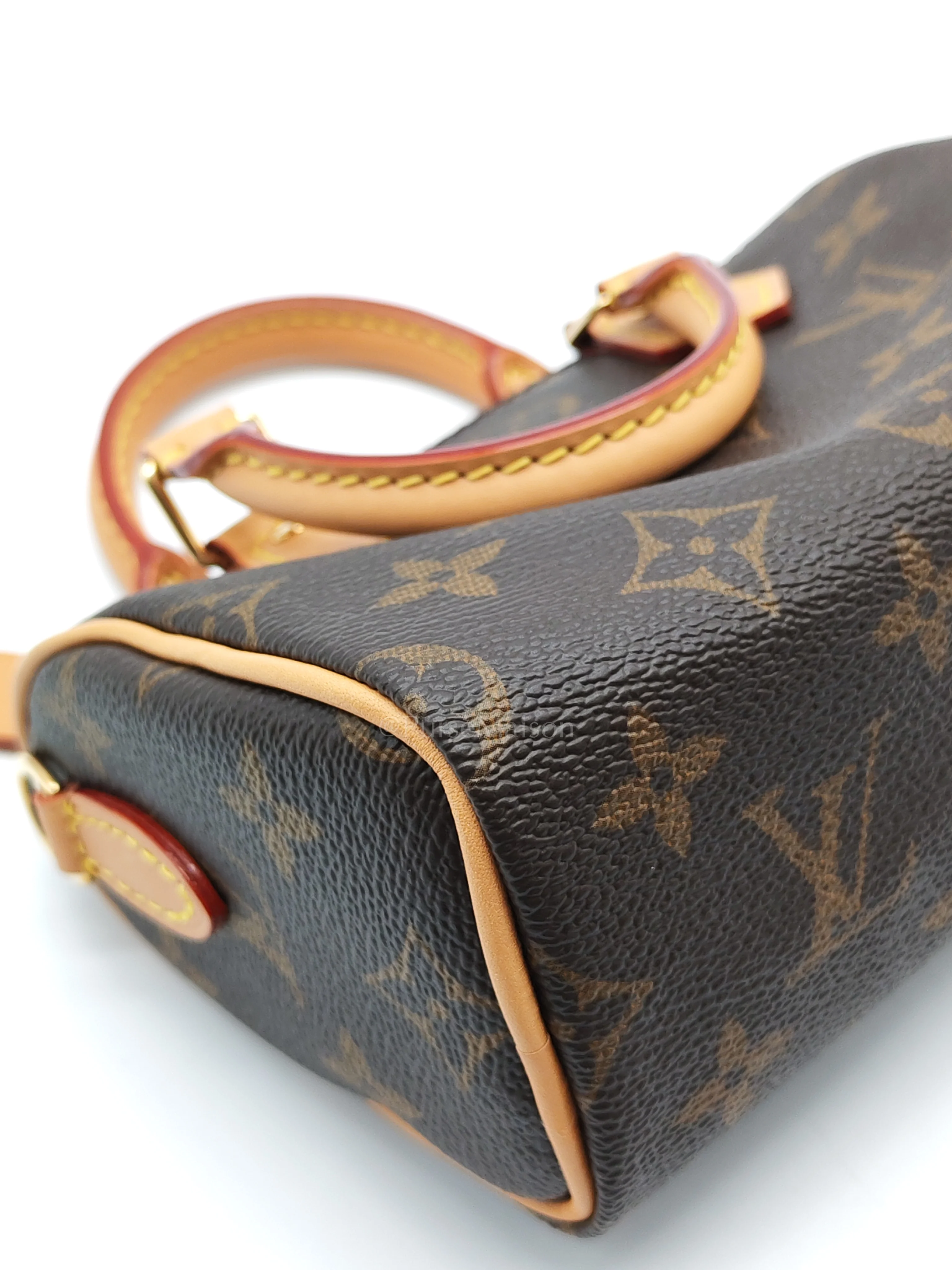 Louis Vuitton Nano Speedy Bandoulière in Monogram Canvas & Gold Hardware (Datecode: TN3265) - Image 12