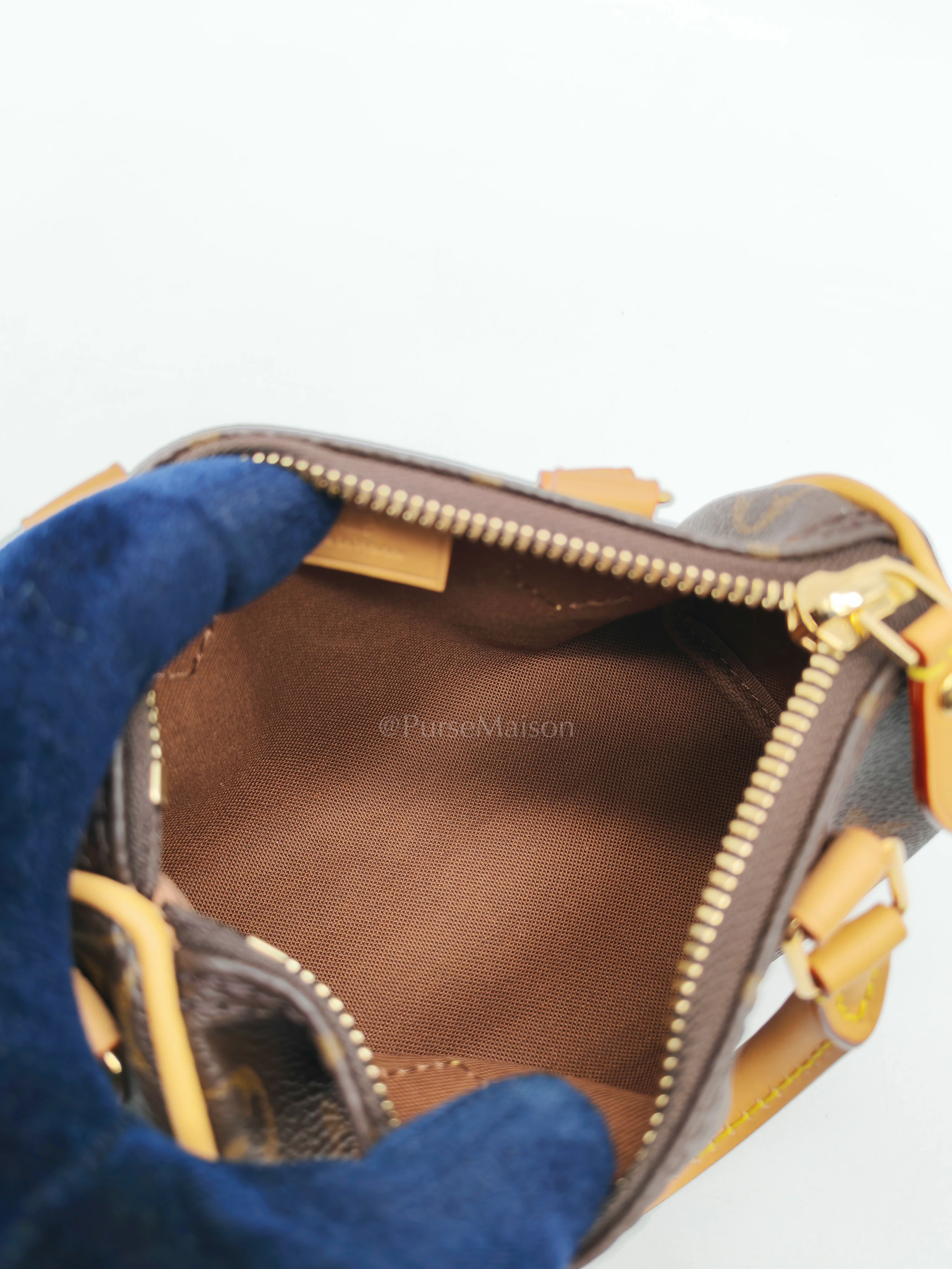 Chanel Classic Single Flap Jumbo Clair Beige Caviar Leather in Gold Hardware (Series 13) - Image 35