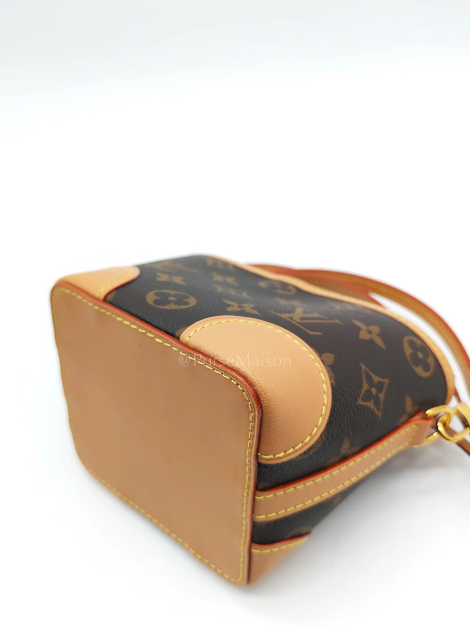 Louis Vuitton Neo Purse in Monogram Canvas Bucket Bag (Microchip) - Image 14