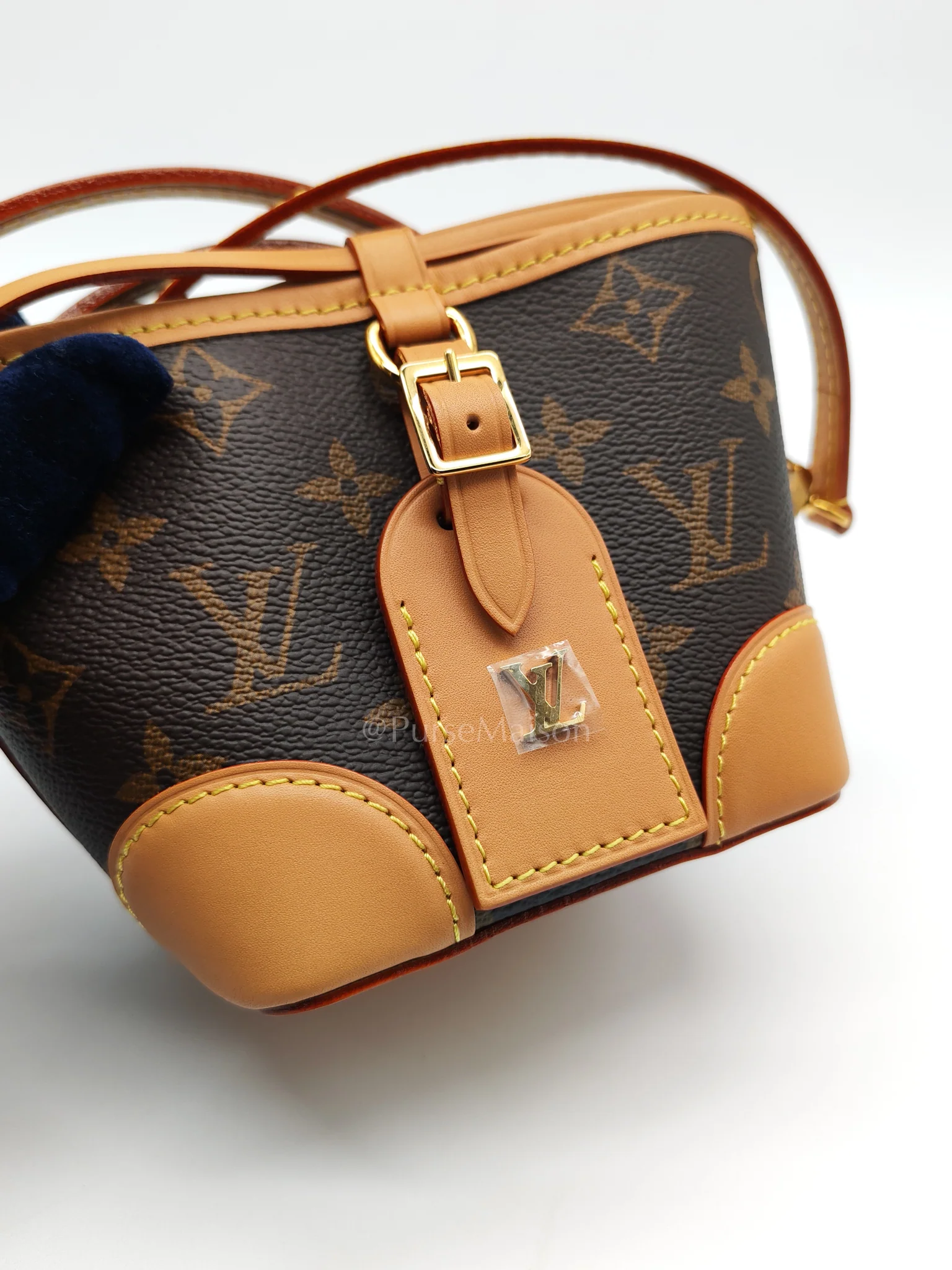 Louis Vuitton Neo Purse in Monogram Canvas Bucket Bag (Microchip) - Image 16
