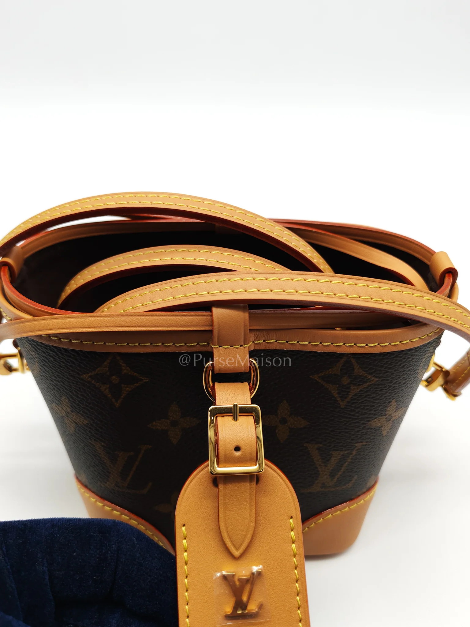 Louis Vuitton Neo Purse in Monogram Canvas Bucket Bag (Microchip) - Image 17
