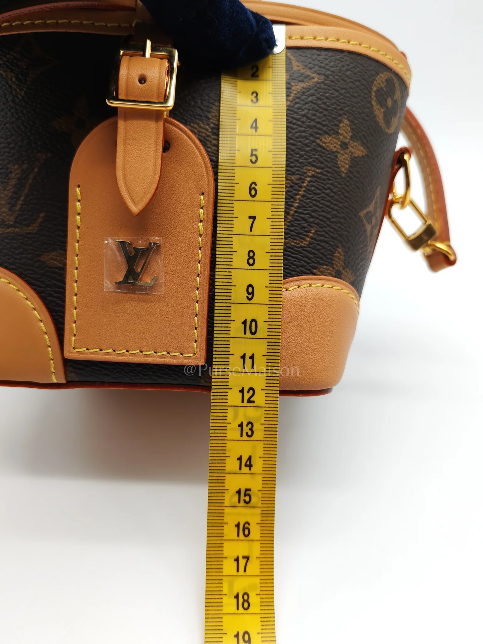 Louis Vuitton Neo Purse in Monogram Canvas Bucket Bag (Microchip) - Image 25