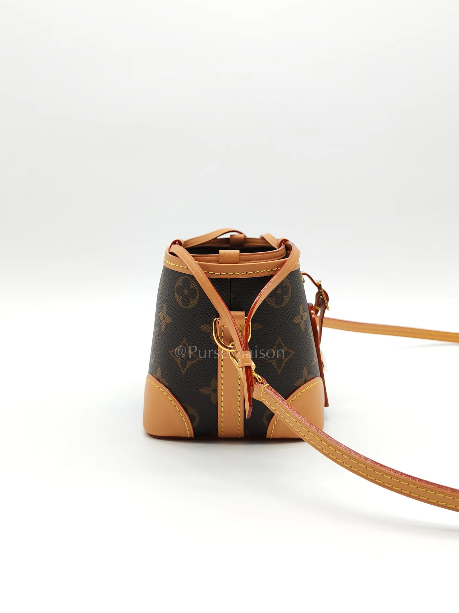 Louis Vuitton Neo Purse in Monogram Canvas Bucket Bag (Microchip) - Image 6