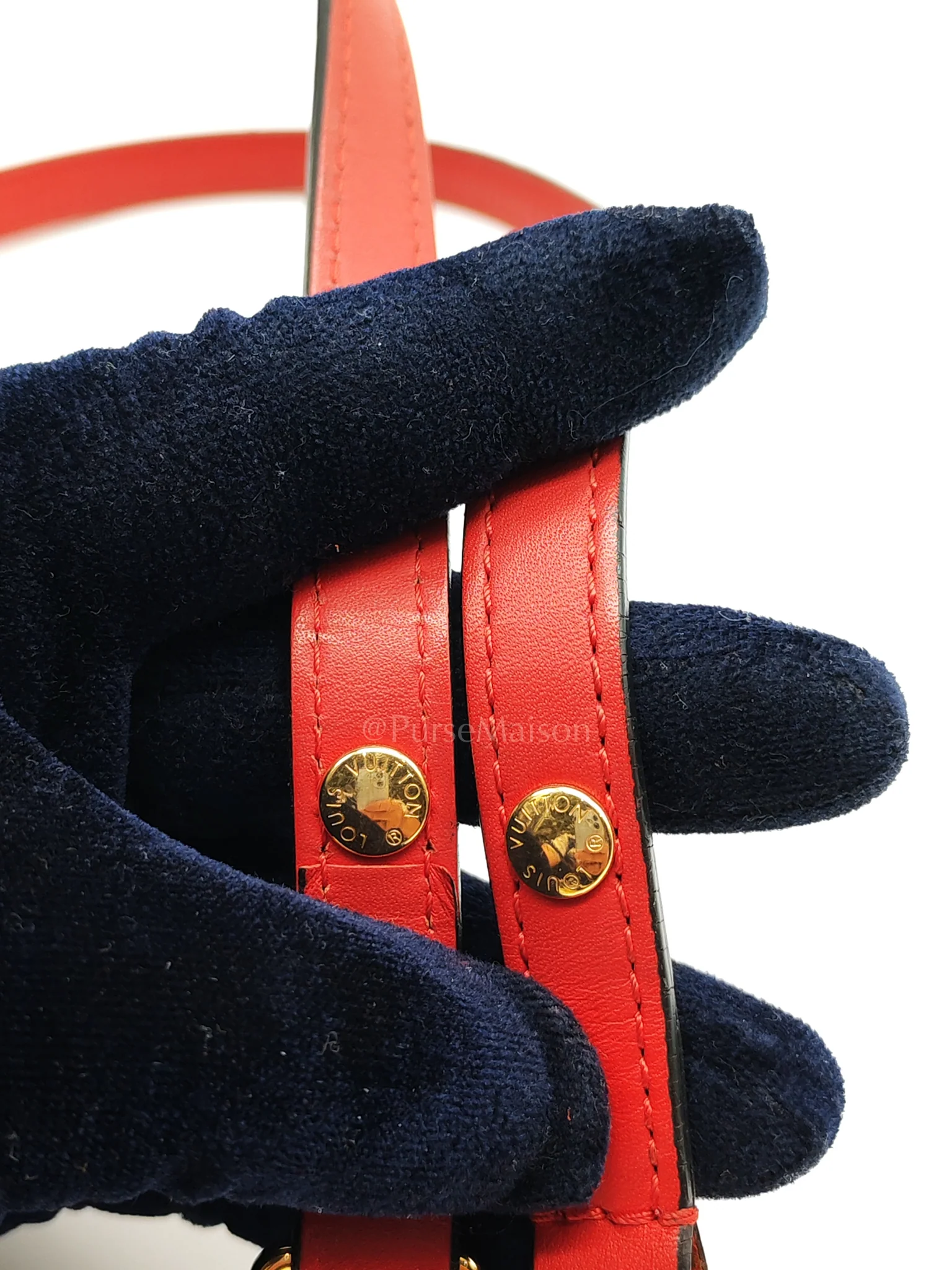 Louis Vuitton Neonoe Bucket Bag Monogram Canvas and Red (Date code: SP4117) - Image 36