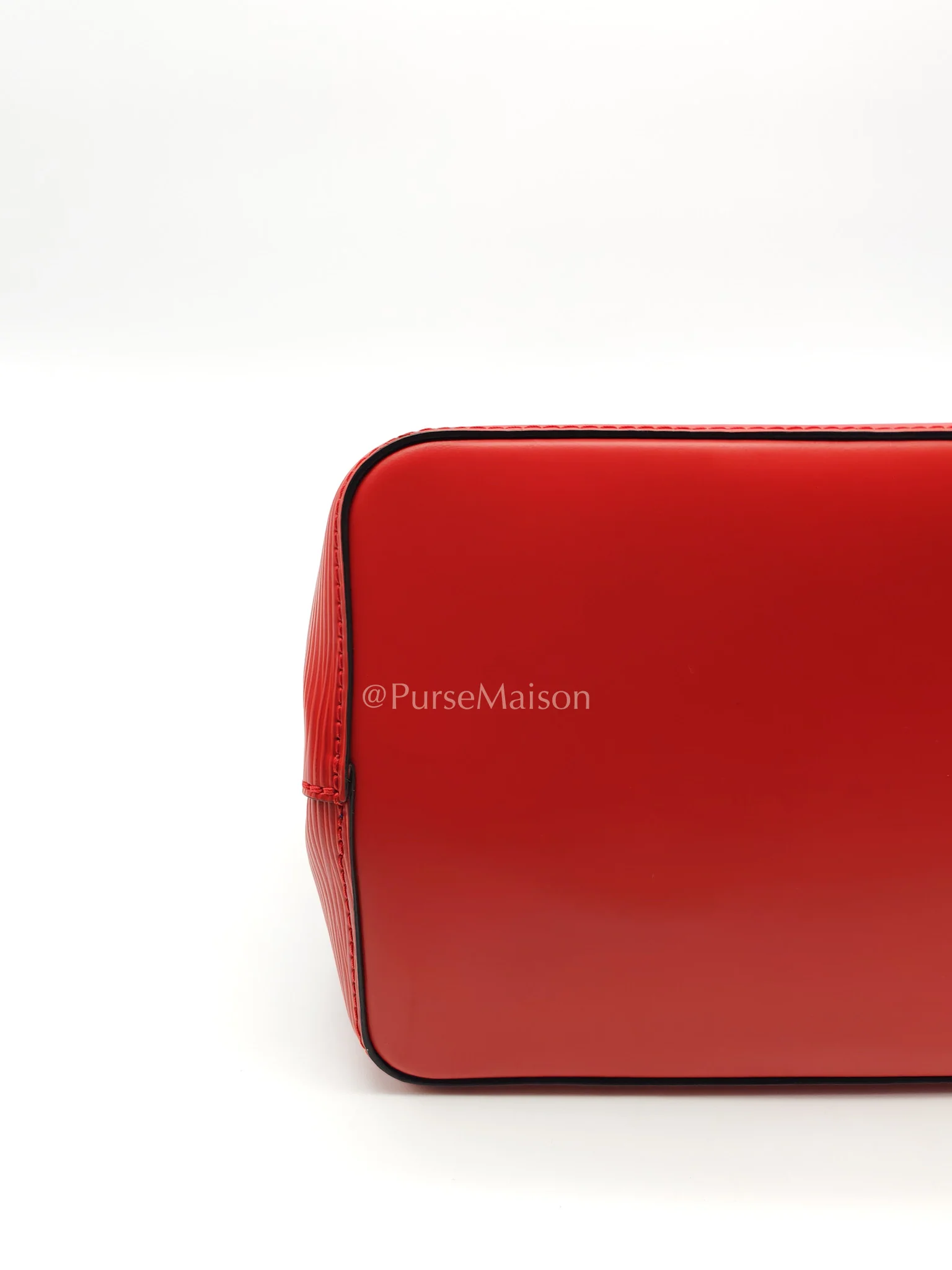 Louis Vuitton Neo Noe MM Coquelicot Red/Blue Epi Leather Bucket  Bag (Date Code: SR4138) - Image 9