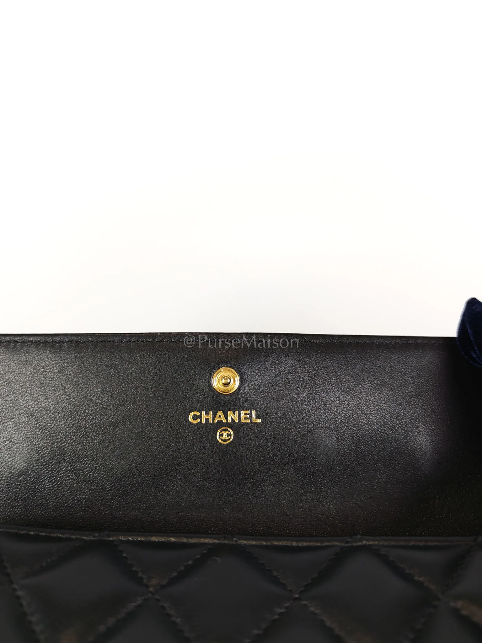 Chanel Boy Long Wallet in Black Quilted Lambskin Leather and Aged Gold Hardware Series 27 - Image 24