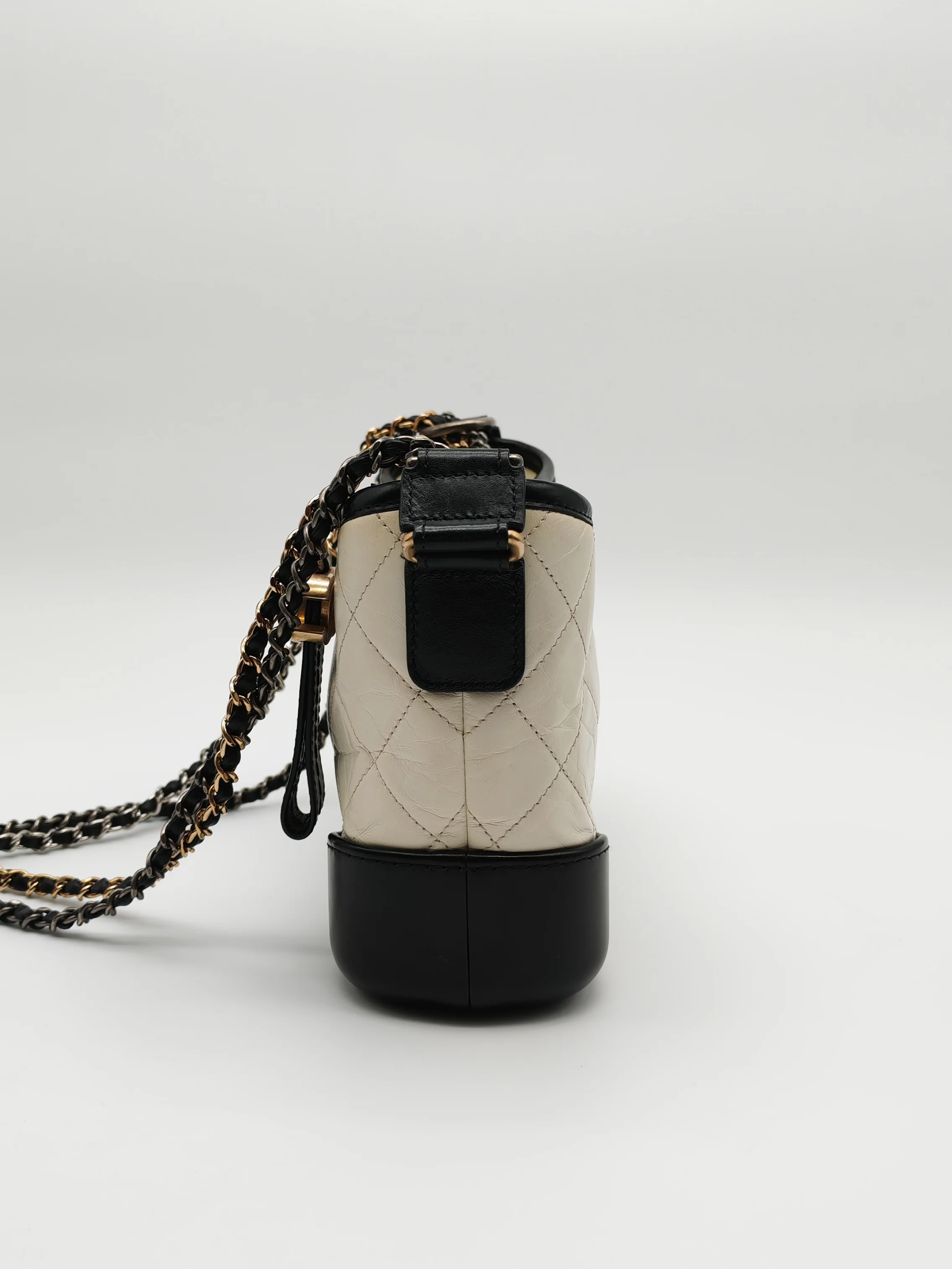 Chanel Gabrielle Small in Off White Distressed Calfskin Leather and Mixed Hardware Series 26 - Image 5