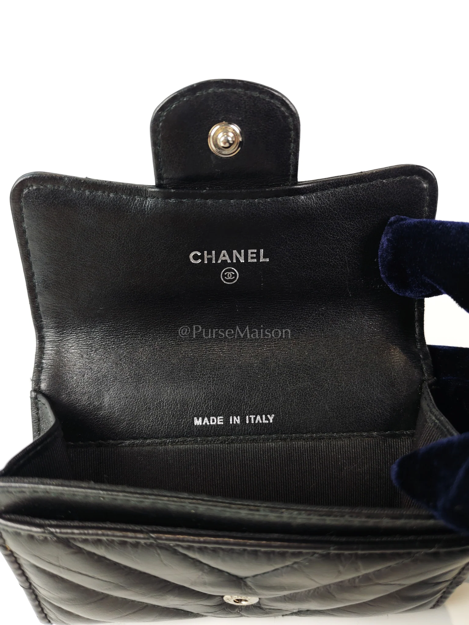 Chanel Reissue Flap Card Holder So Black in Distressed Calfskin Leather Series 24 - Image 22