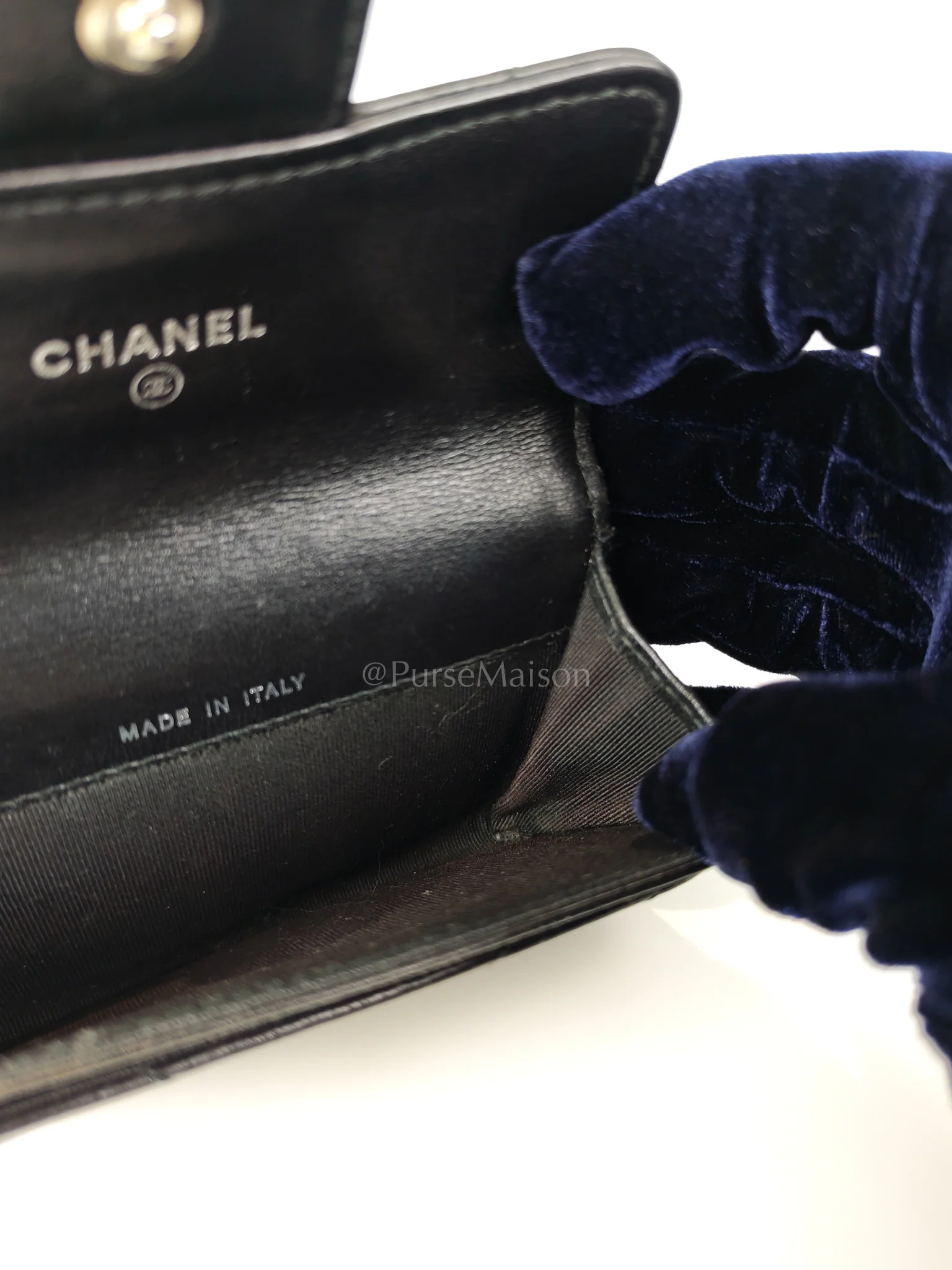 Chanel Reissue Flap Card Holder So Black in Distressed Calfskin Leather Series 24 - Image 24