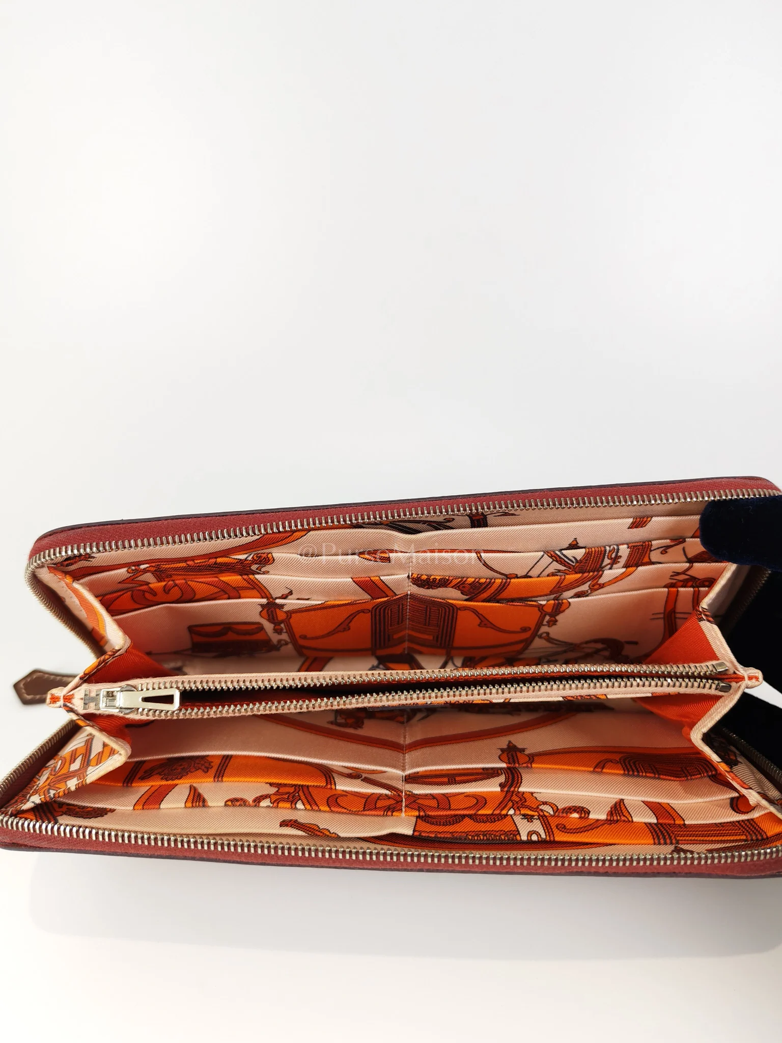 Hermes Azap Zip Around Long Wallet in Rouge Epsom Leather and Palladium Hardware Stamp X (2016) - Image 24