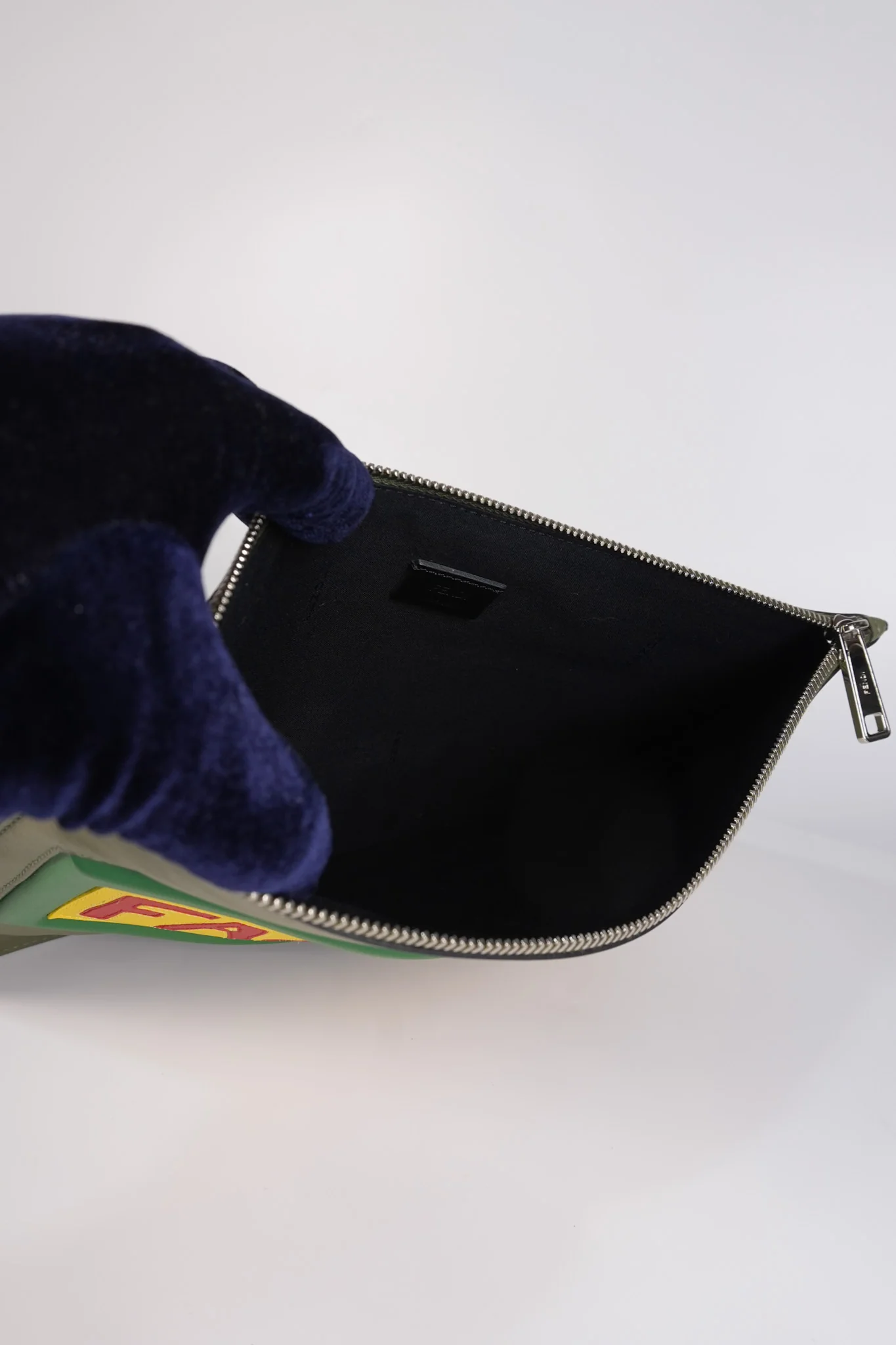 Fendi Vocabulary Fantastic Clutch Bag in Calfskin Leather - Image 22