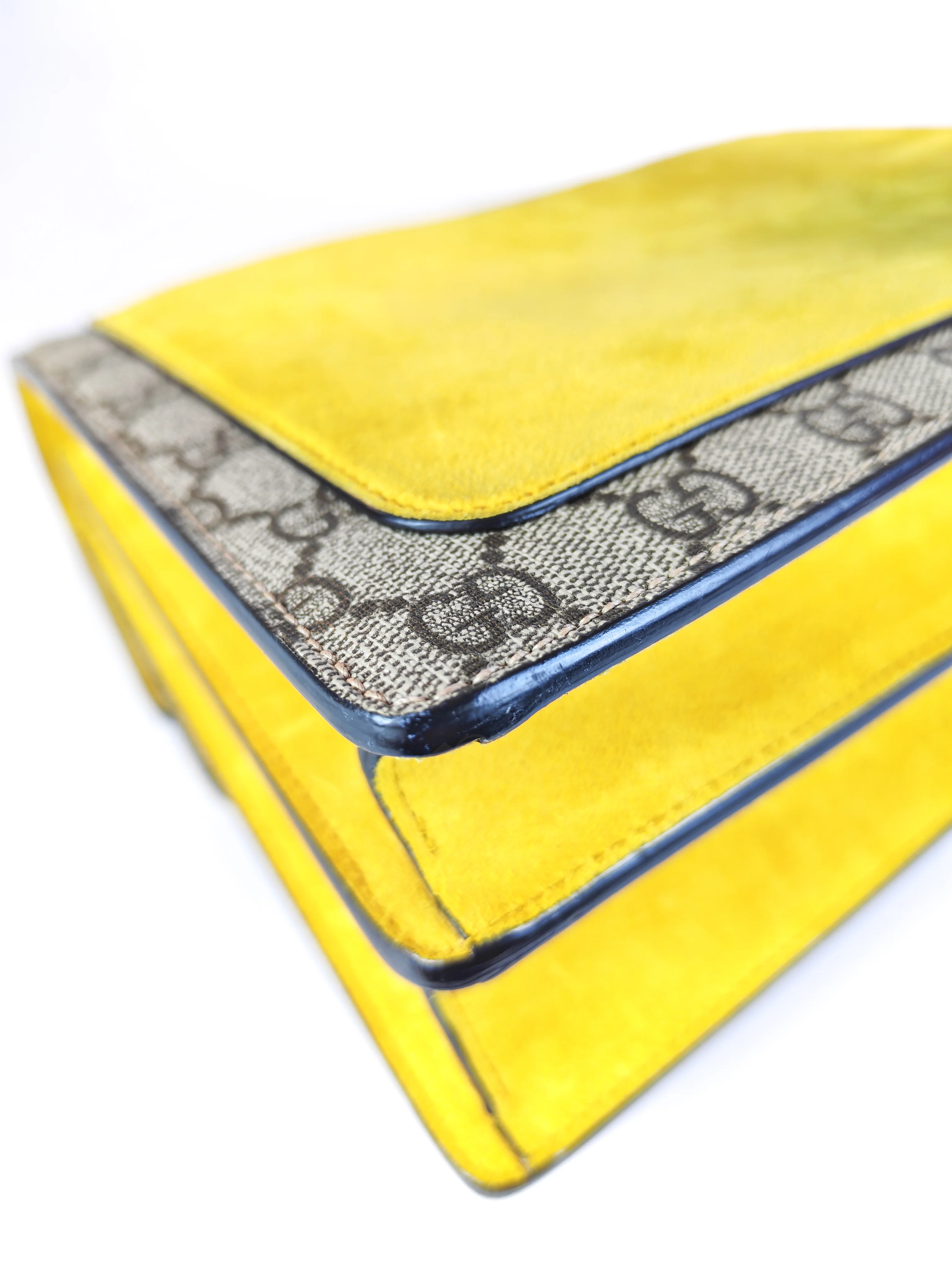 Gucci Dionysus Large Shoulder Bag with Yellow Suede and Supreme Canvas - Image 14