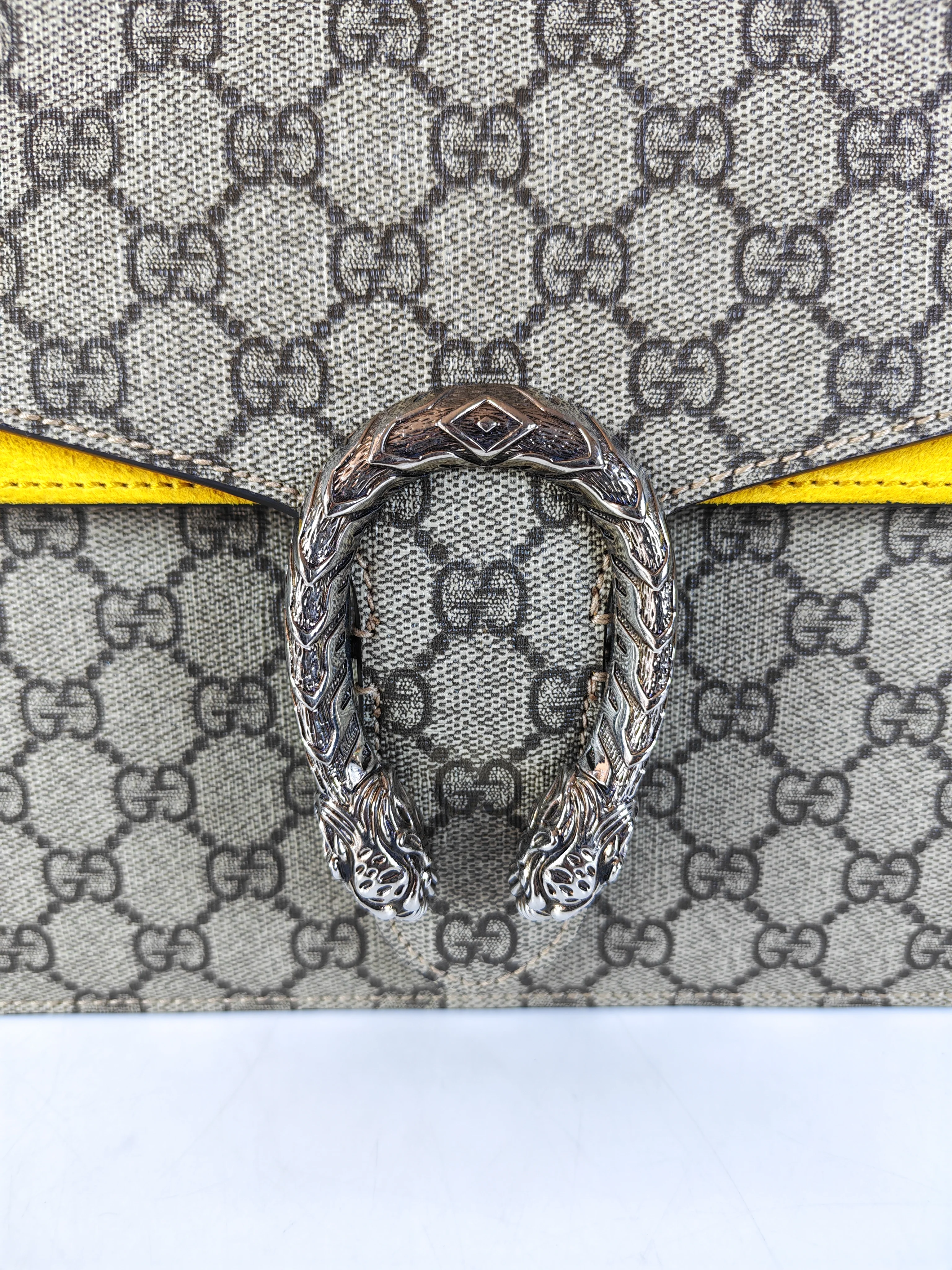 Gucci Dionysus Large Shoulder Bag with Yellow Suede and Supreme Canvas - Image 23