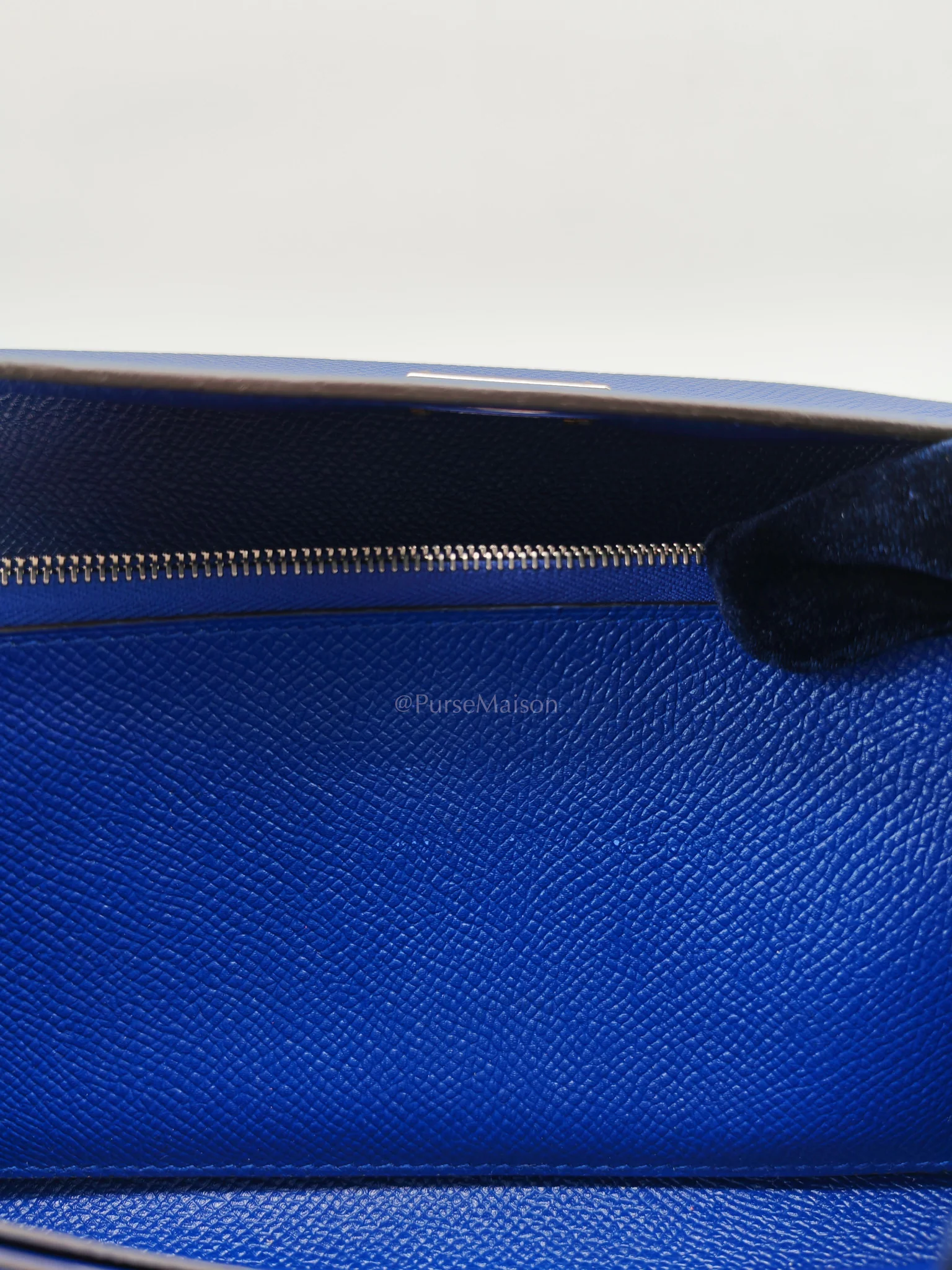 Hermes Kelly Wallet in Epsom Leather and  Palladium Hardware Stamp Square R (2014) - Image 28