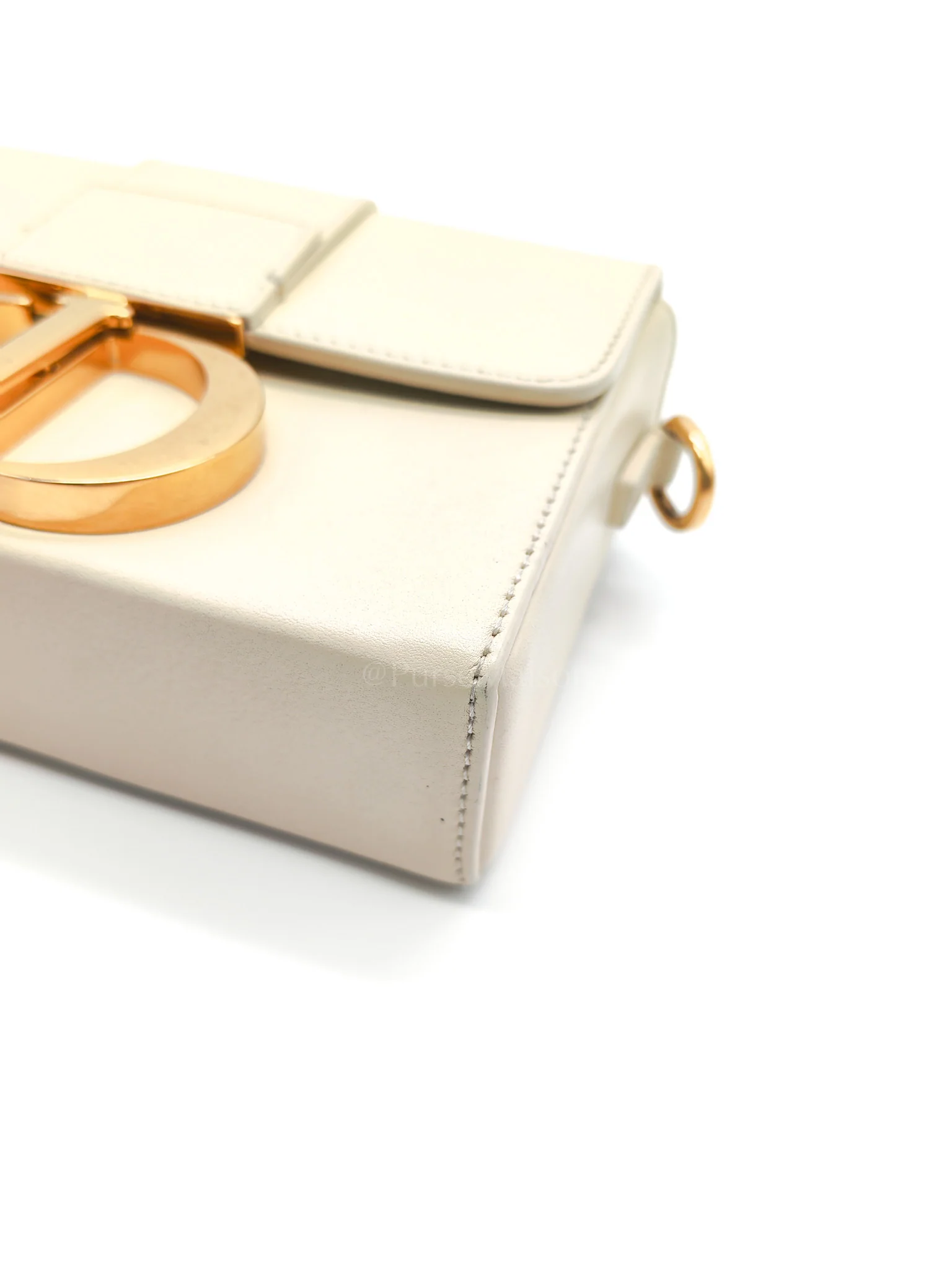 Christian Dior Montaigne Box Bag in Off-White Lambskin Leather and Gold Hardware Shoulder Bag - Image 10