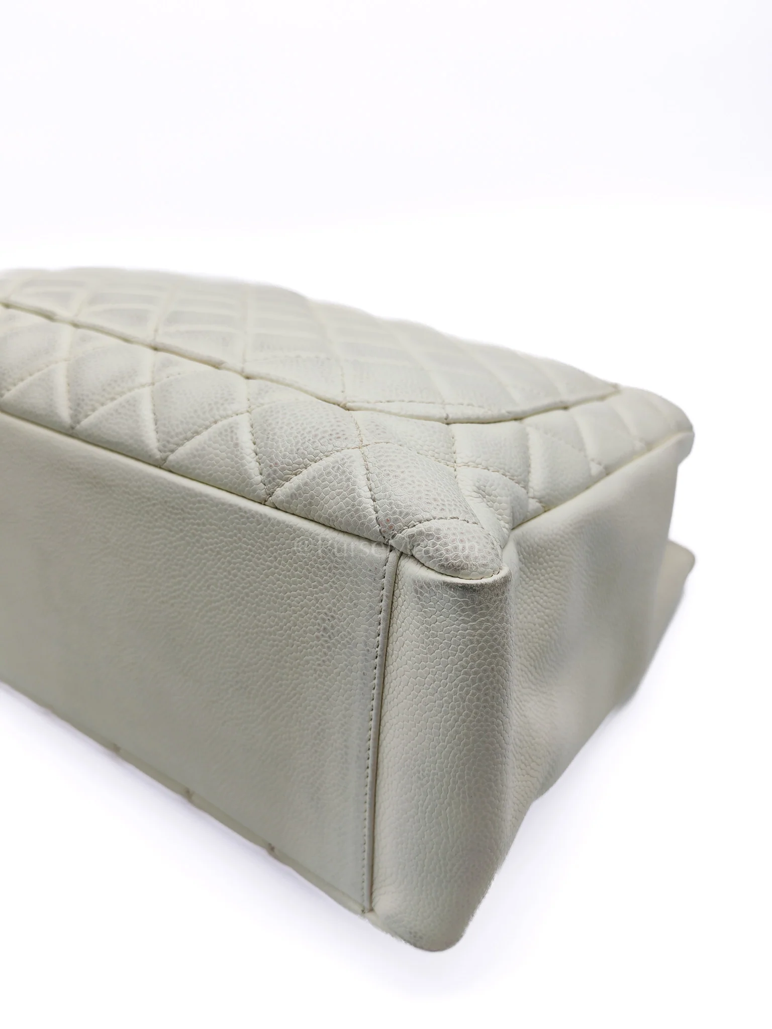 Chanel Grand Shopping Tote GST in White Caviar Leather and Ruthenium Hardware Series 13 - Image 8
