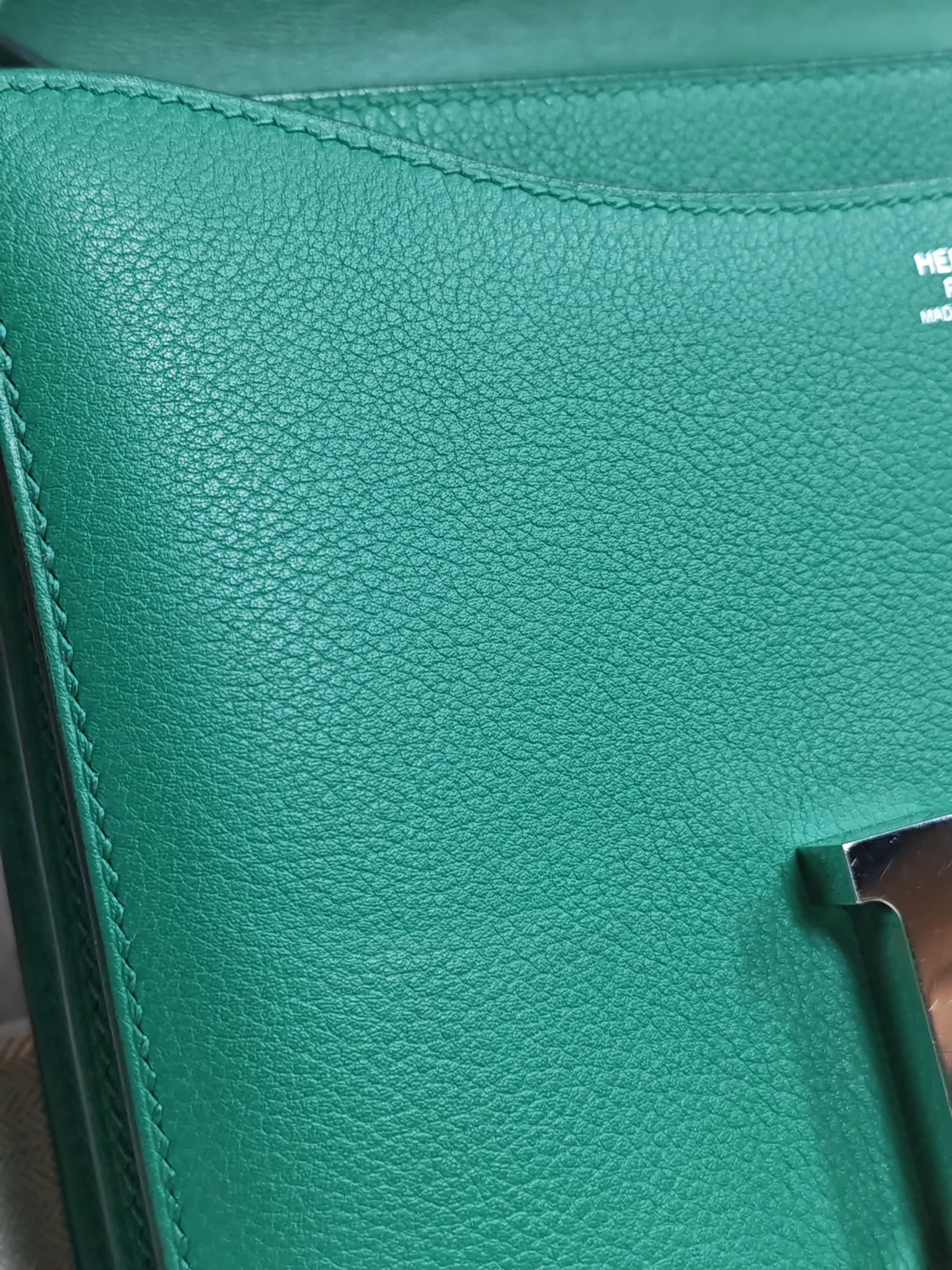 Hermes Constance 24 Vert Vertigo in Evercolor Leather and Palladium Hardware Stamp A (2017) - Image 40