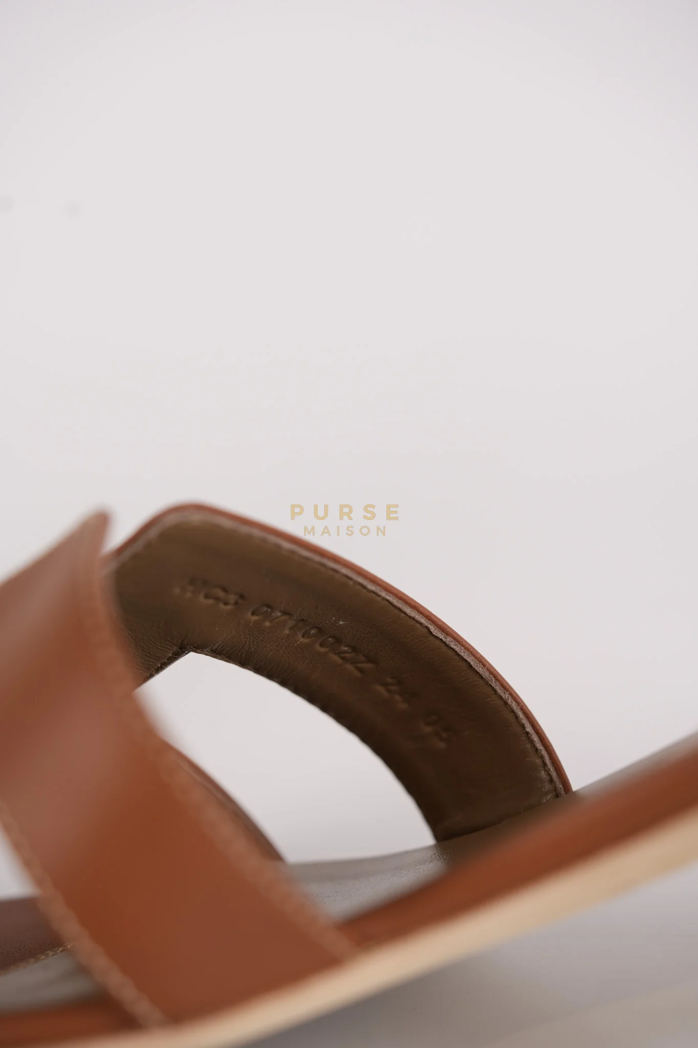 Hermes Oasis Sandals in Gold Size 37 EU (23cm) - Image 13