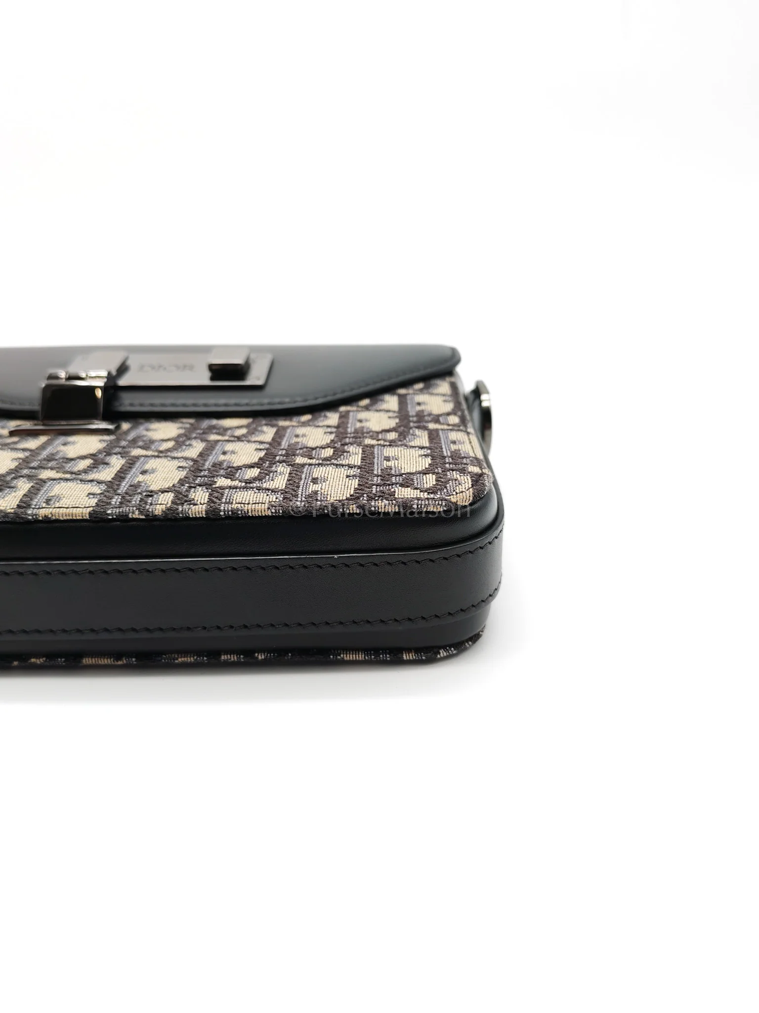Christian Dior Oblique Jacquard Clasp Lock Messenger Bag - Image 11