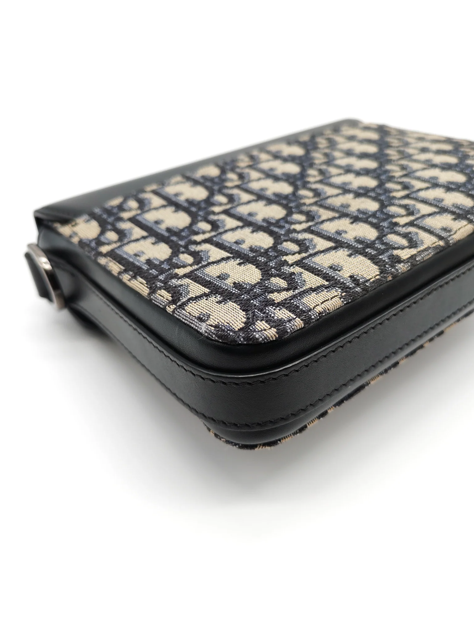 Christian Dior Oblique Jacquard Clasp Lock Messenger Bag - Image 12